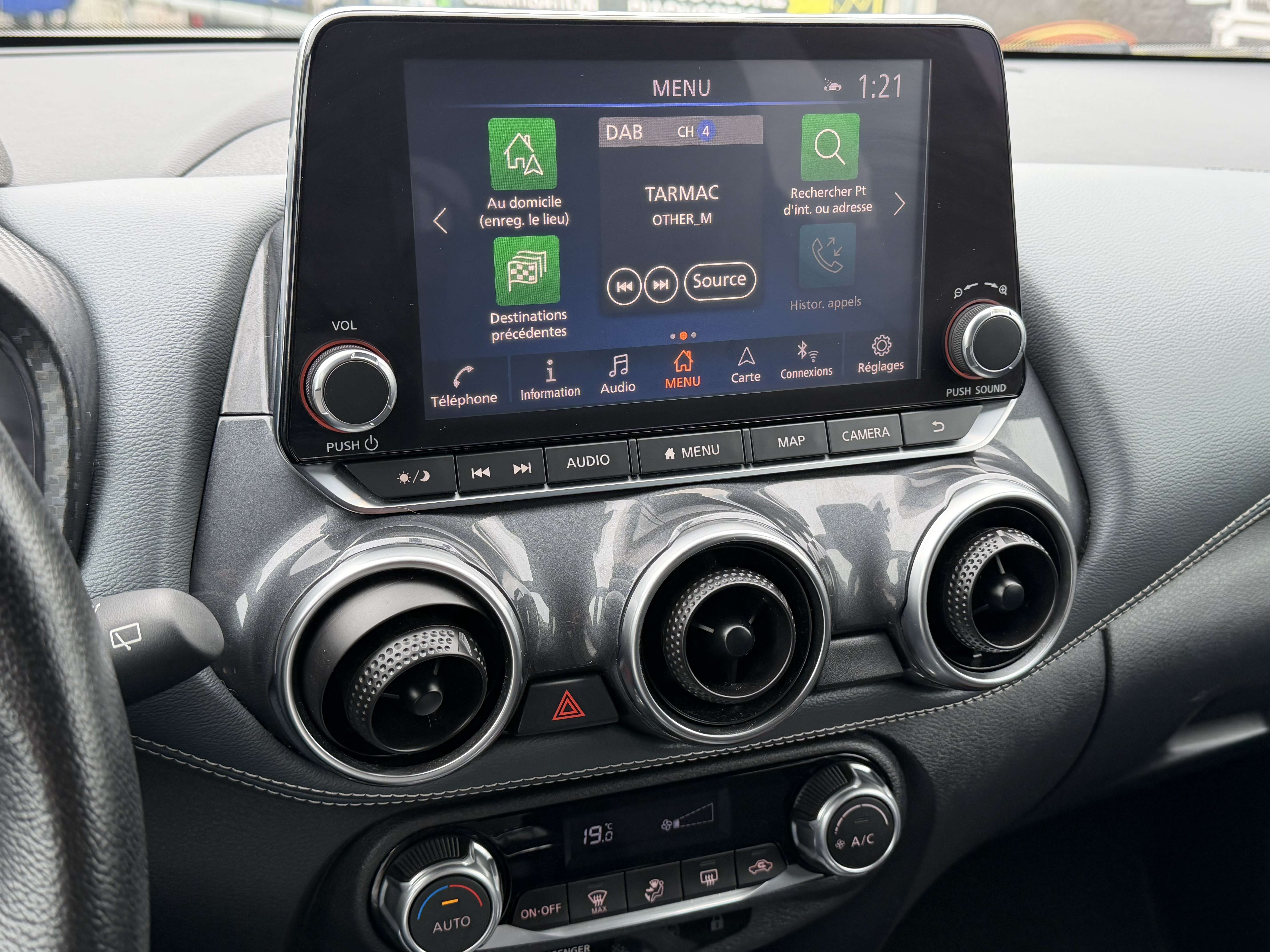 Nissan Juke Juke 1.0 DIG-T 2WD Premiere Edition