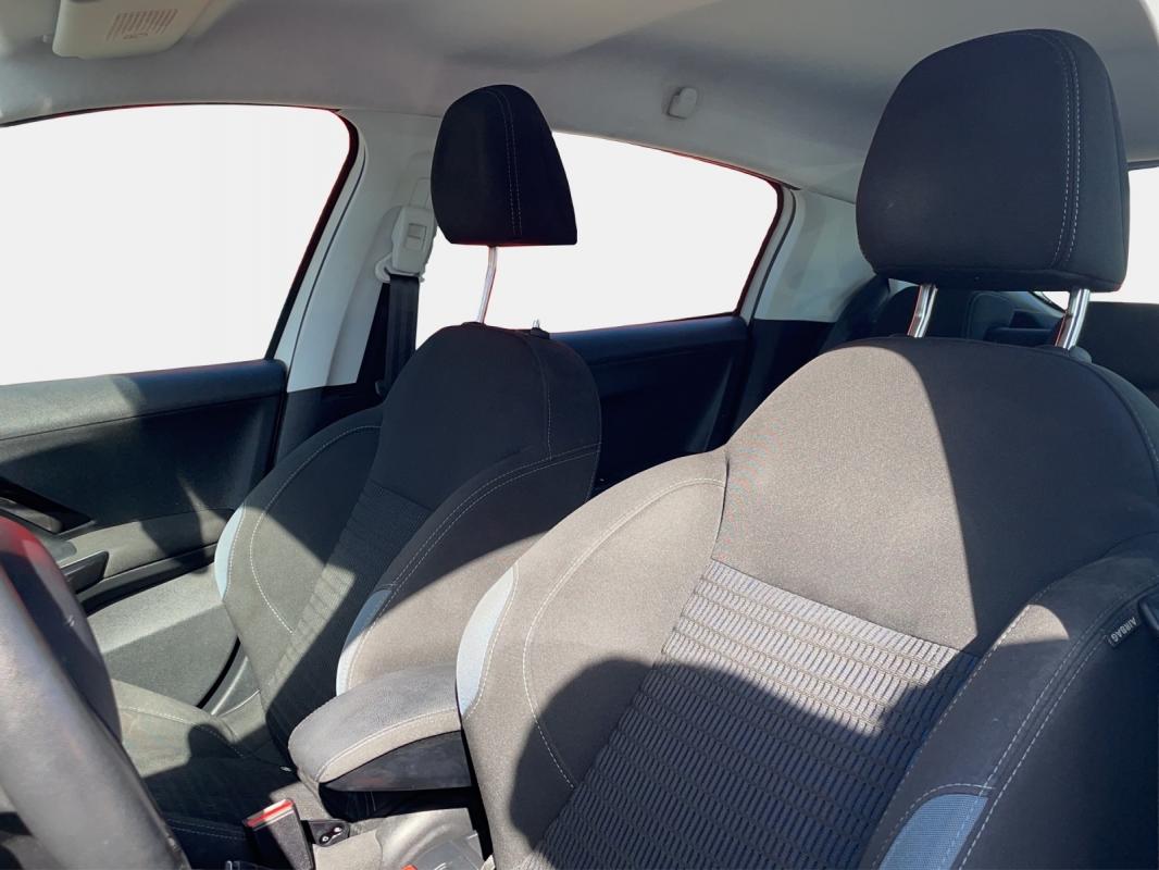 Peugeot 208 1.4 HDi 68ch BVM5 Style