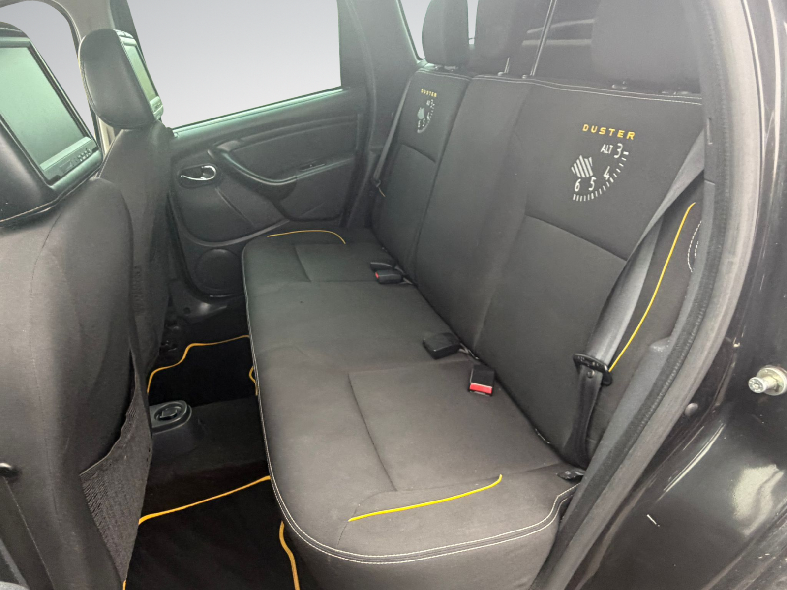 Dacia Duster Duster 1.5 dCi / Altitude / Navi / Clim / Att Remo