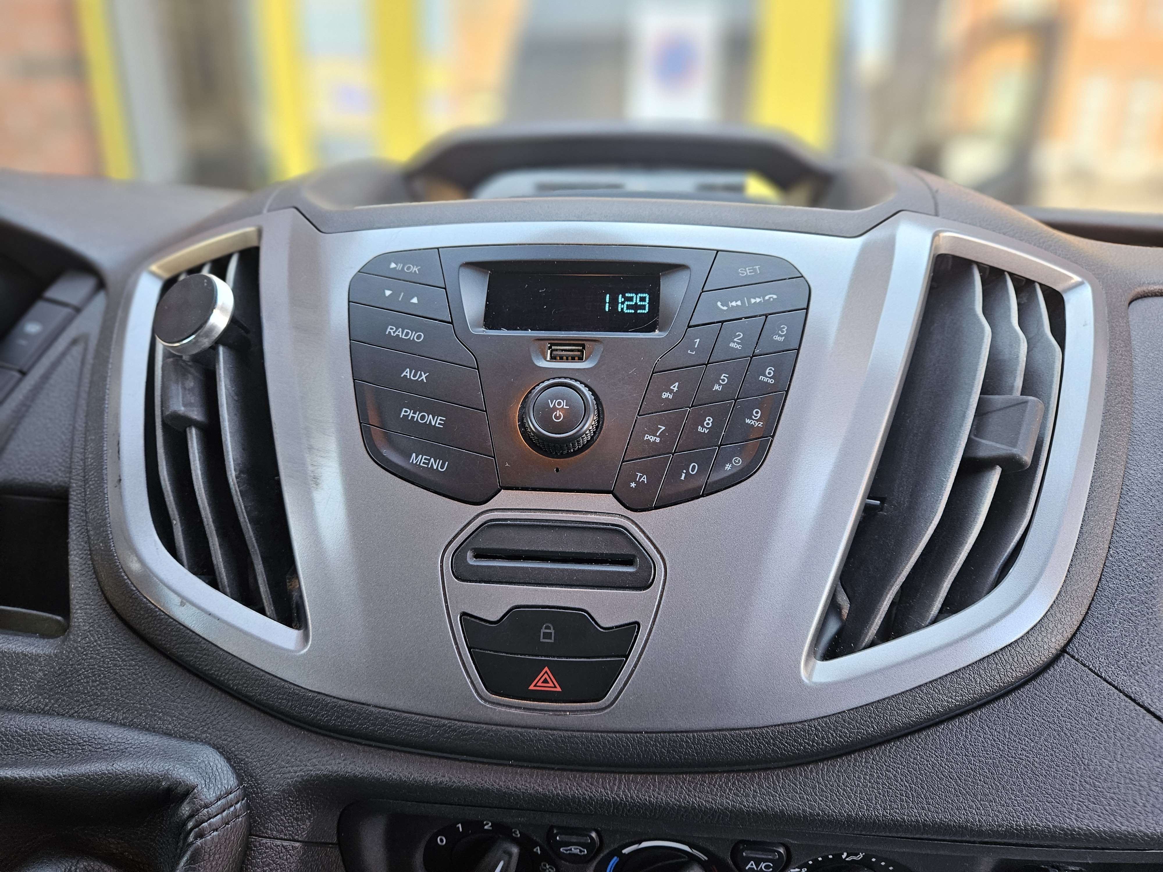 Ford Transit FOURGON L2H2 CLIM GALLERIE DE TOIT PLANCHER TEP