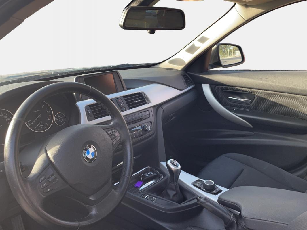 Bmw Serie 3 F30 318d 143 ch Sport