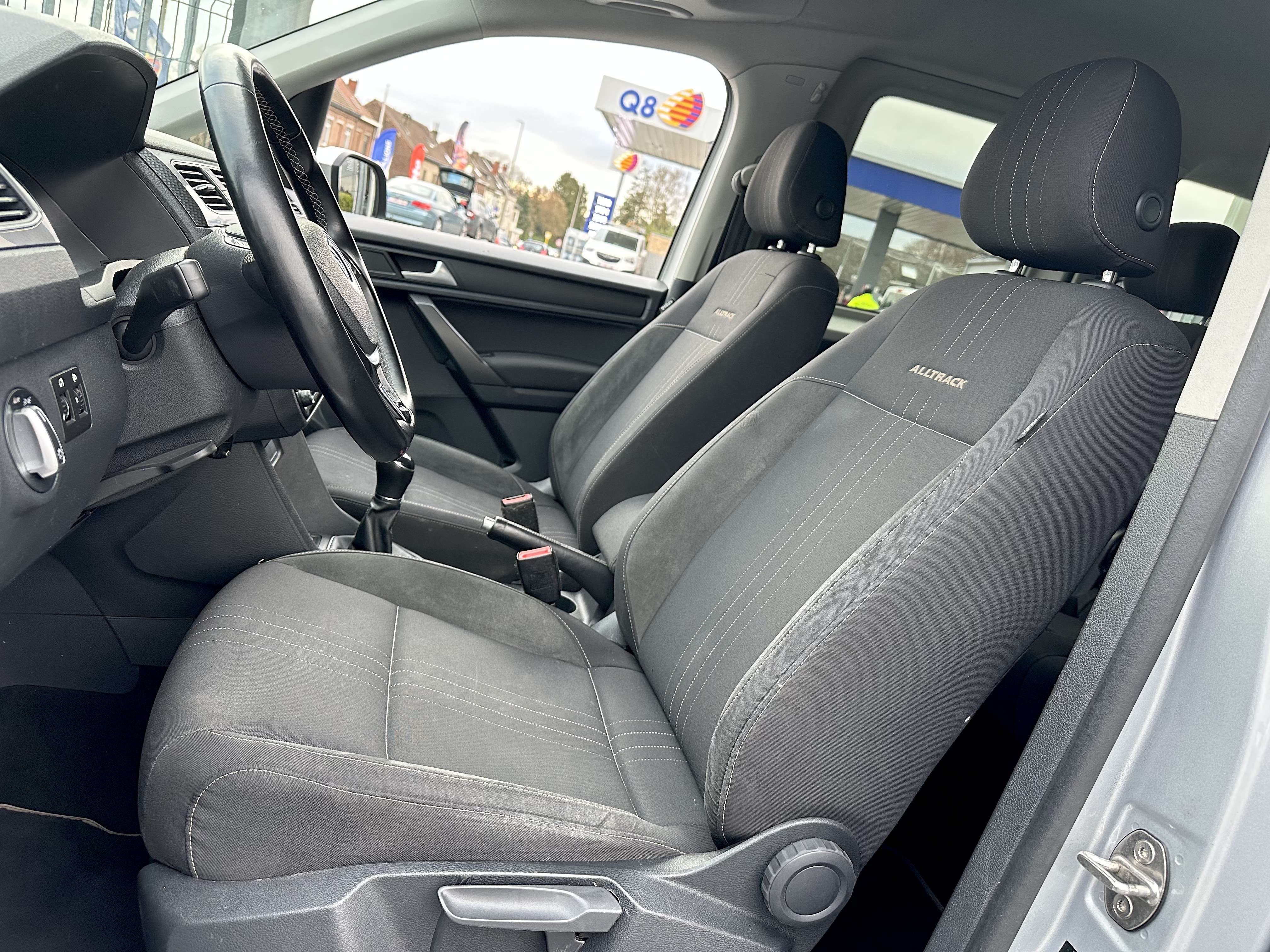 Volkswagen Caddy 1.4 TSI*5 PLACES*1ER MAIN*CARPLAY*GARANTIE 12 MOIS