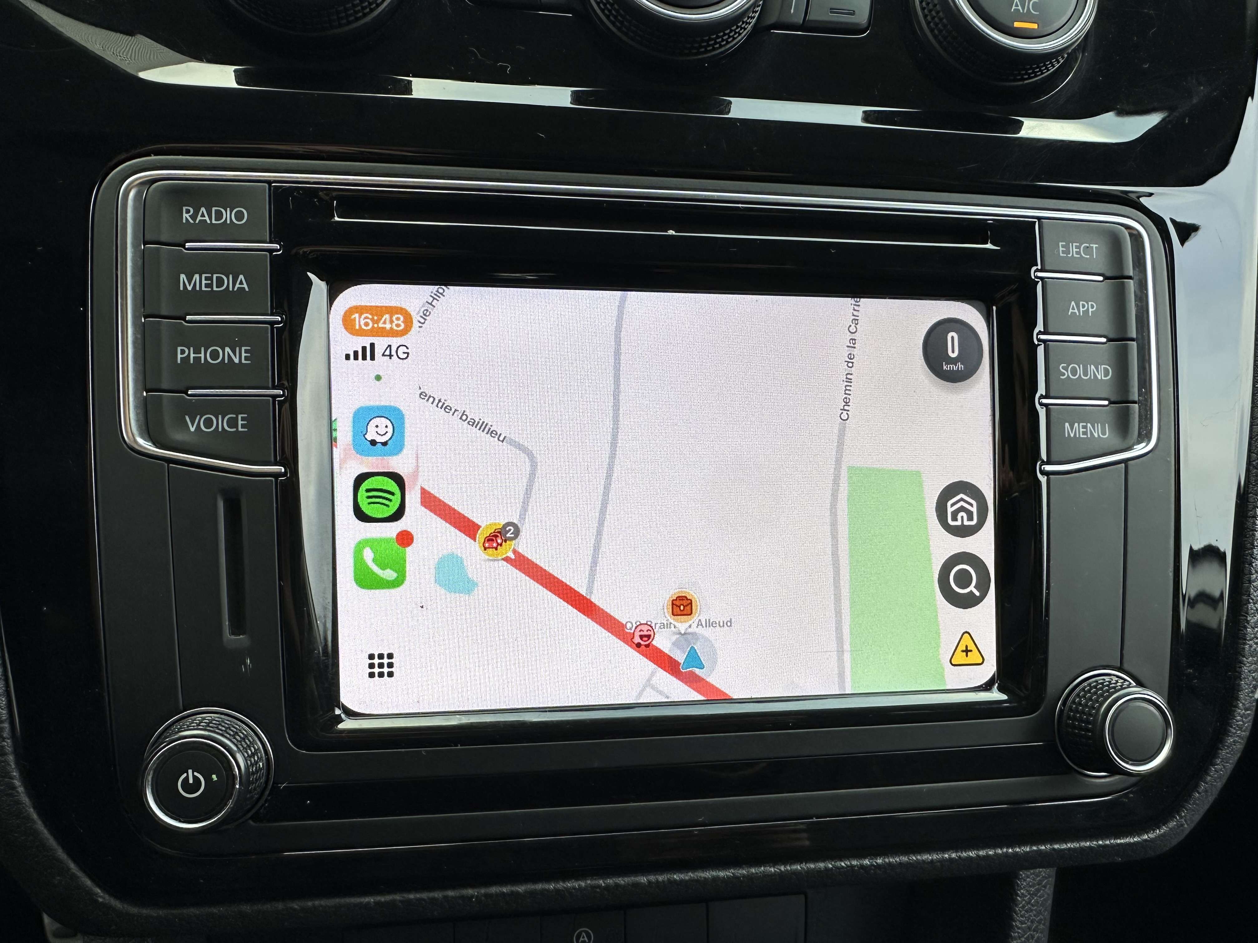 Volkswagen Caddy 1.4 TSI*5 PLACES*1ER MAIN*CARPLAY*GARANTIE 12 MOIS
