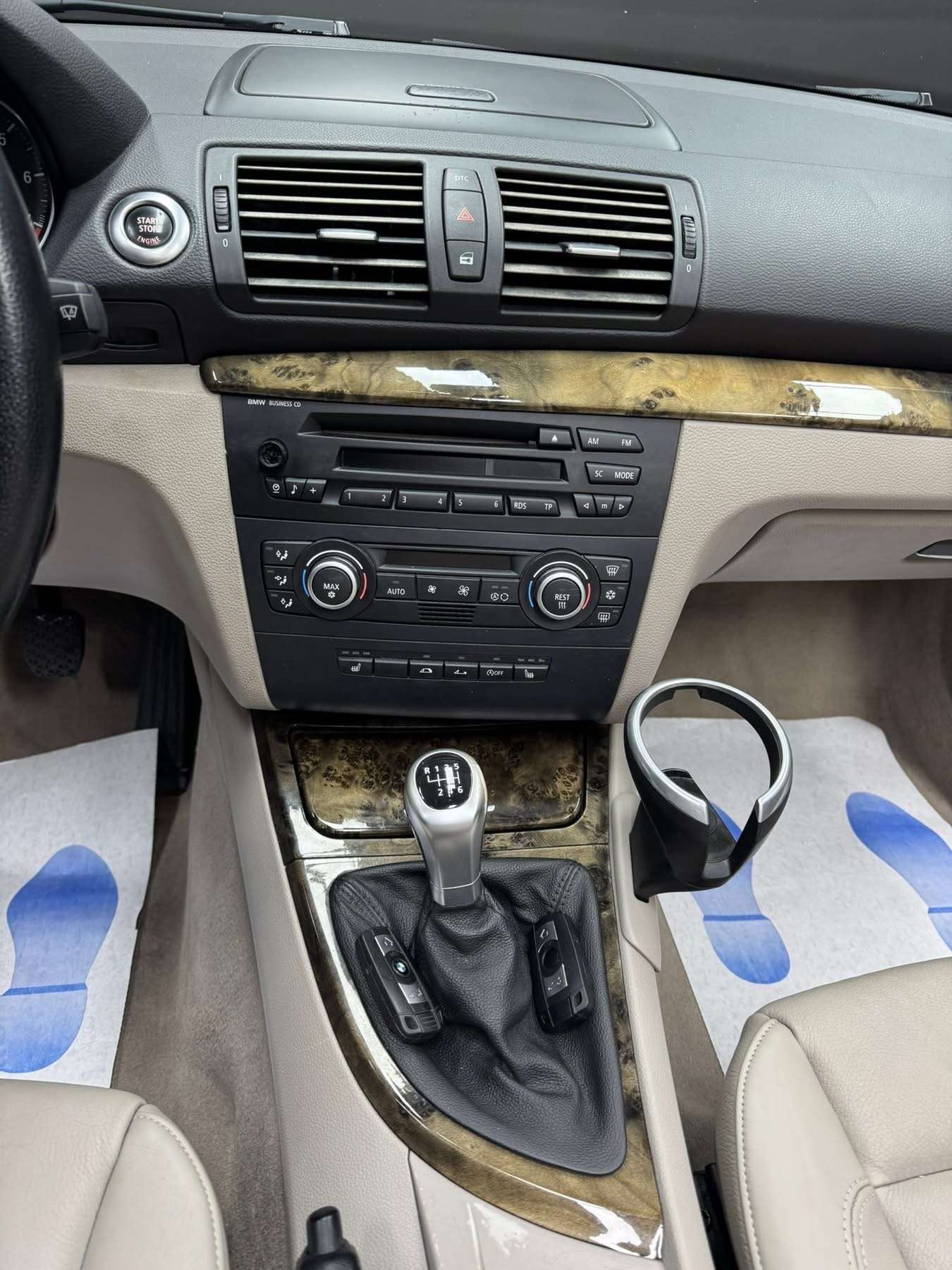 BMW 120 120i cabriolet **12 mois de garantie**