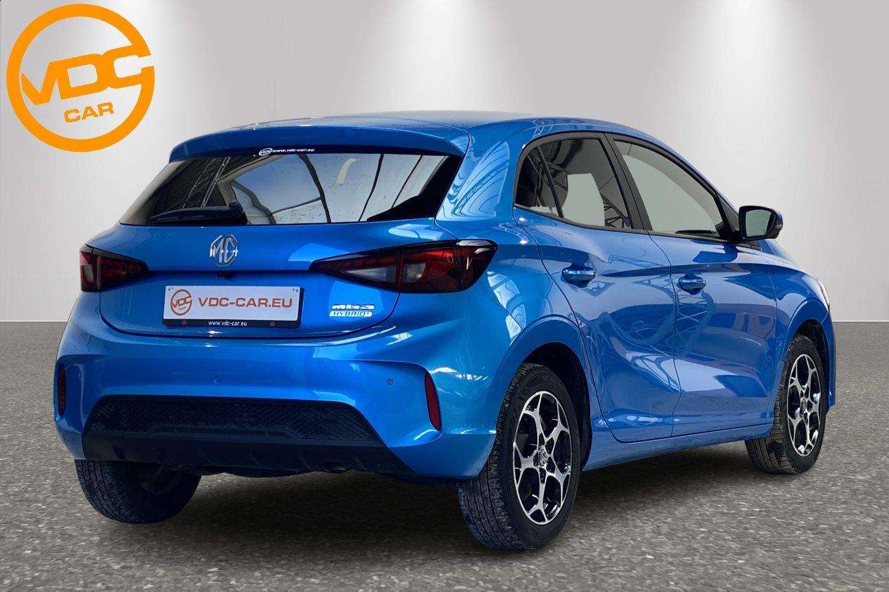 MG MG3 HYBRID+ LUXURY 194 PK