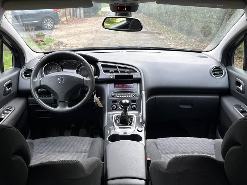 Peugeot 3008 1.6 HDI 112CH * 2012 * 1ERE MAIN * EMBRAYAGE & DISTRIB NEUVE
