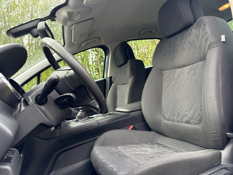 Peugeot 3008 1.6 HDI 112CH * 2012 * 1ERE MAIN * EMBRAYAGE & DISTRIB NEUVE