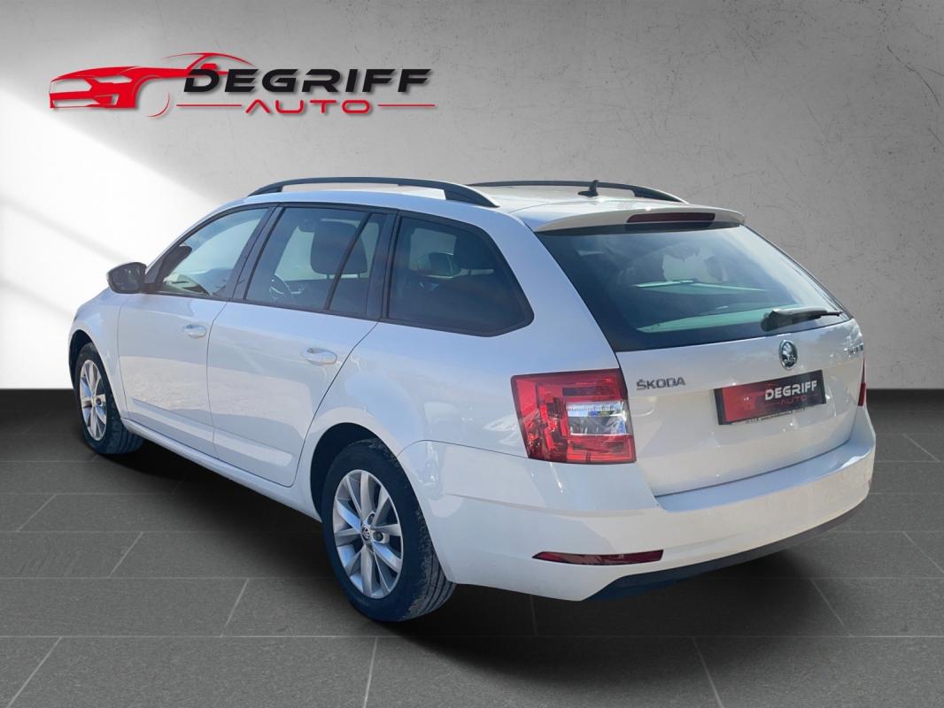 Skoda Octavia COMBI 2.0 TDI 150 ch SCR FAP DSG7 Business *TVA RÉCUPÉRABLE*