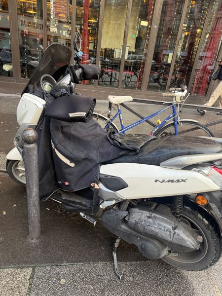 YAMAHA N-MAX