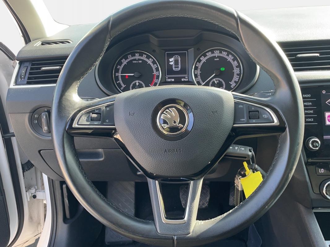 Skoda Octavia COMBI 2.0 TDI 150 ch SCR FAP DSG7 Business *TVA RÉCUPÉRABLE*