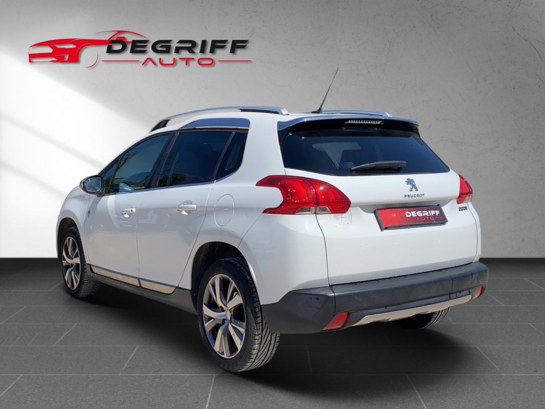 Peugeot 2008 1.2 PureTech 110ch SS BVM5 Crossway