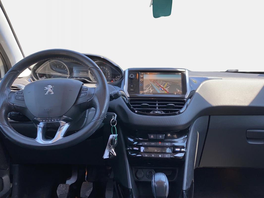 Peugeot 2008 1.2 PureTech 110ch SS BVM5 Crossway