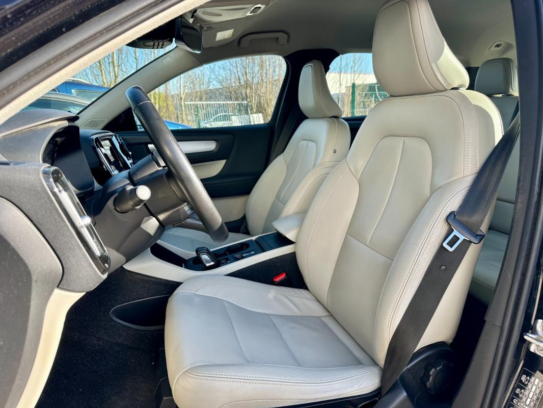 Volvo Xc40 BUSINESS B4 AWD 197 ch Geartronic 8 - 2020 140 000 km Garantie
