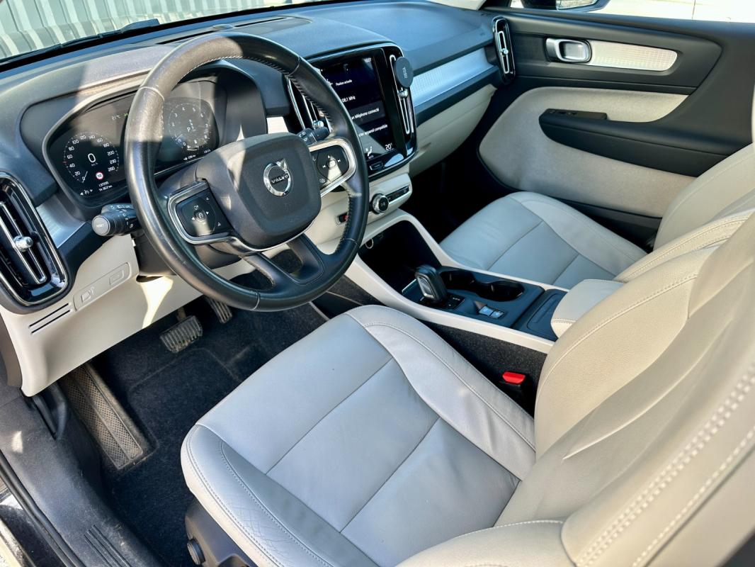 Volvo Xc40 BUSINESS B4 AWD 197 ch Geartronic 8 - 2020 140 000 km Garantie