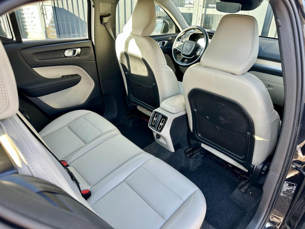 Volvo Xc40 BUSINESS B4 AWD 197 ch Geartronic 8 - 2020 140 000 km Garantie