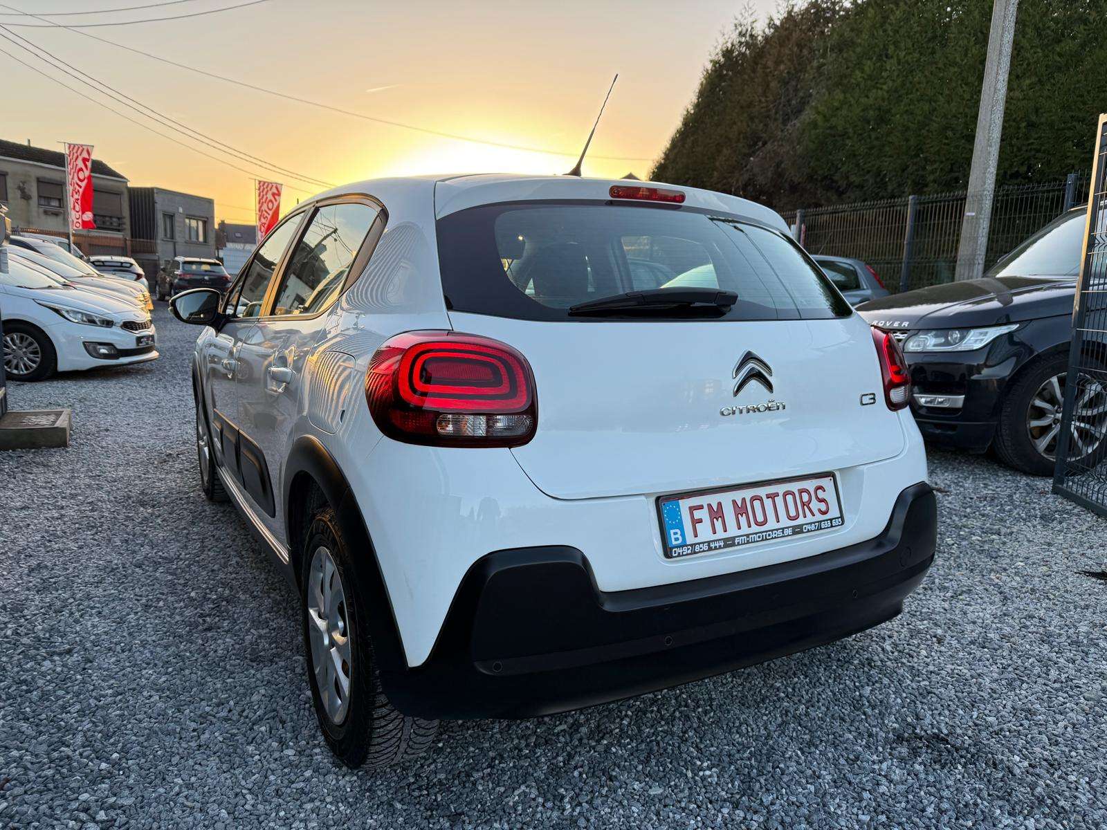 Citroen C3 1.2i Busines/ LED/ CarPlay/ Entretien+Garantie 1an
