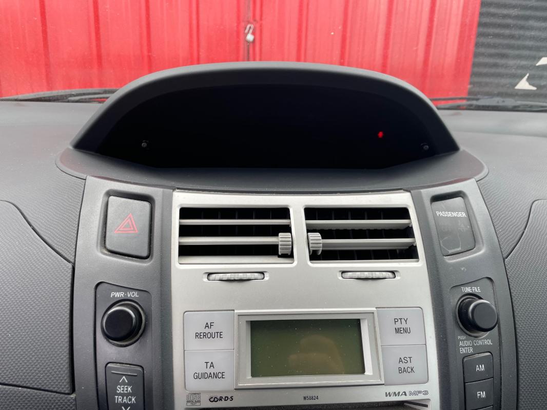 Toyota Yaris II 1.4 - 90 D-4D Luna Pack