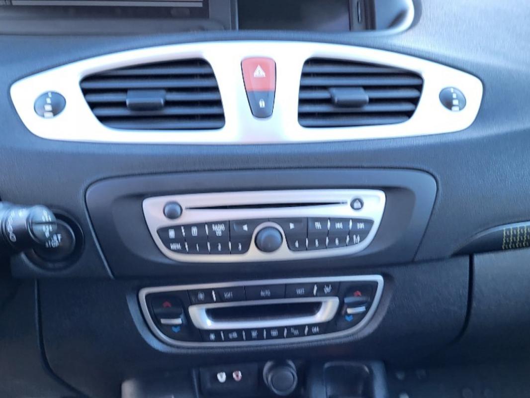 Renault Scenic III dCi 130 FAP Dynamique