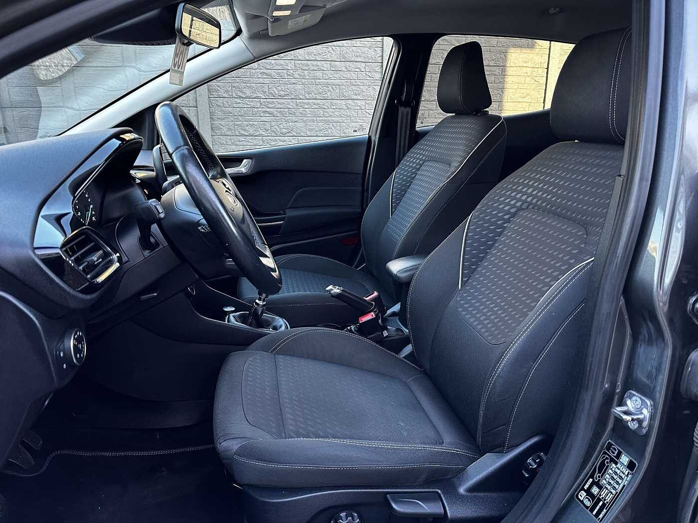 Ford Fiesta 1.0 EcoBoost Titanium CARPLAY/CAMERA/LED/SENSOR/..