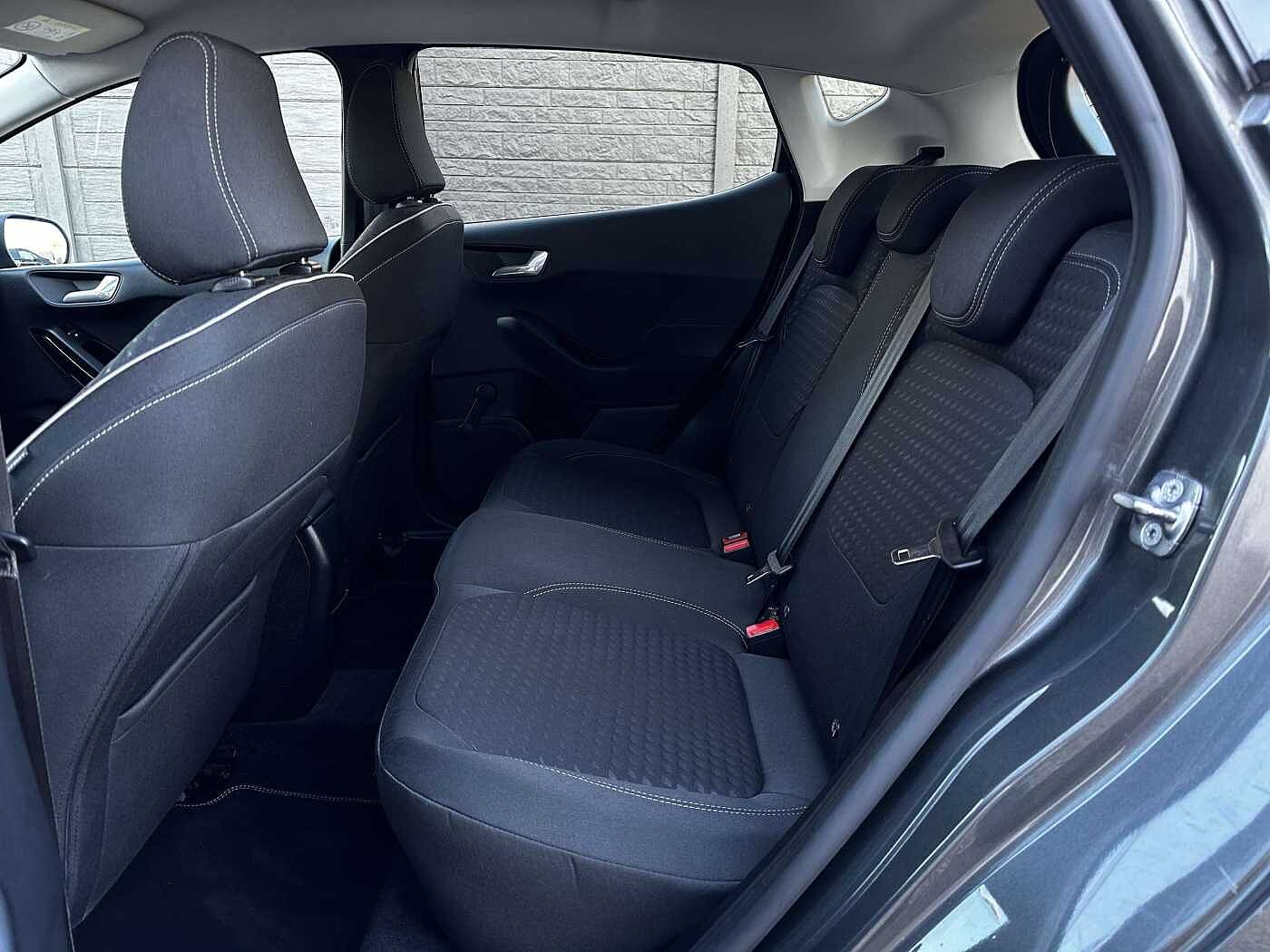 Ford Fiesta 1.0 EcoBoost Titanium CARPLAY/CAMERA/LED/SENSOR/..