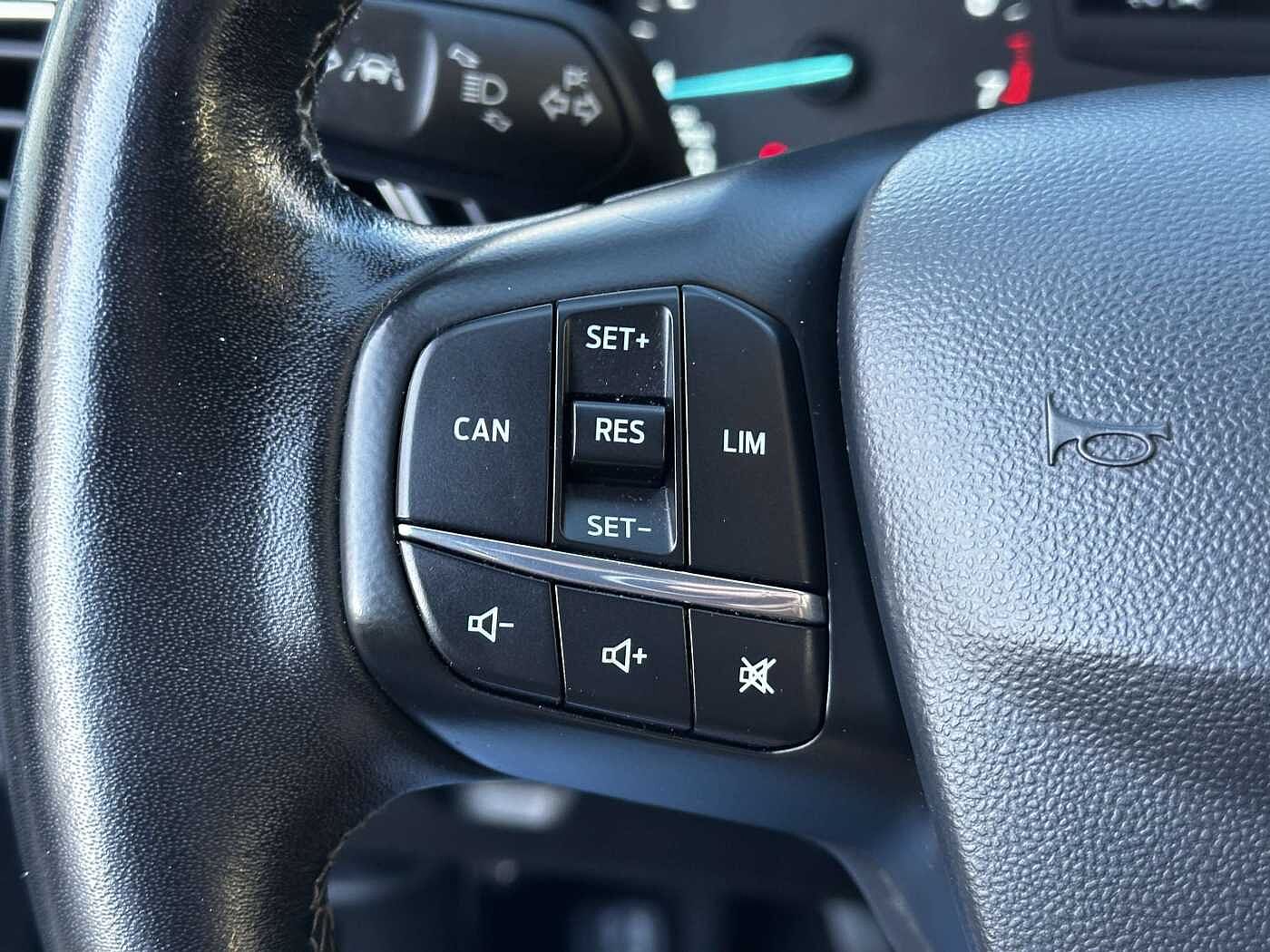 Ford Fiesta 1.0 EcoBoost Titanium CARPLAY/CAMERA/LED/SENSOR/..