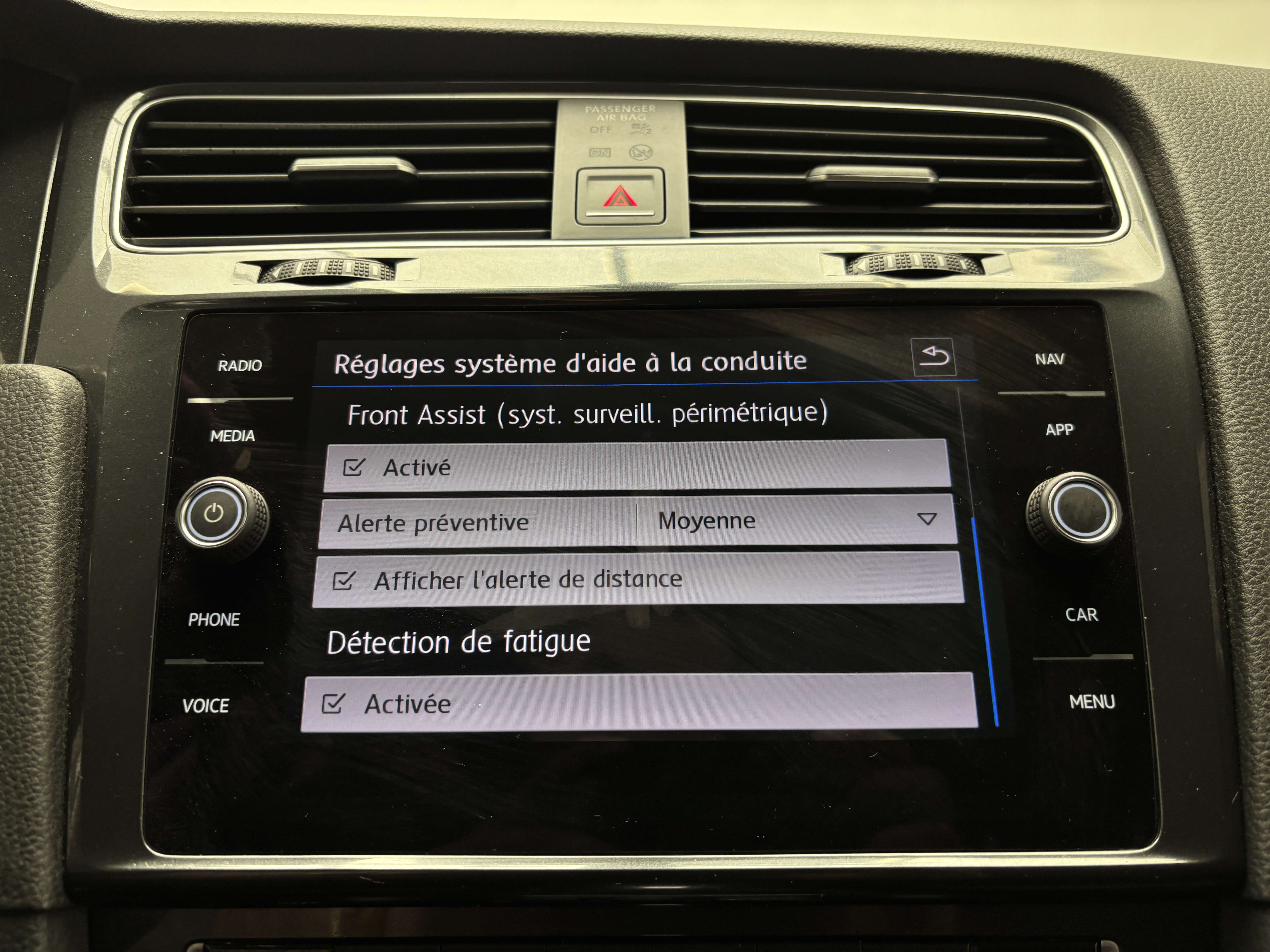 Volkswagen Golf 1.0 TSI DSG *CARPLAY*CAMERA*FRONT ASSIST*GARANTIE*
