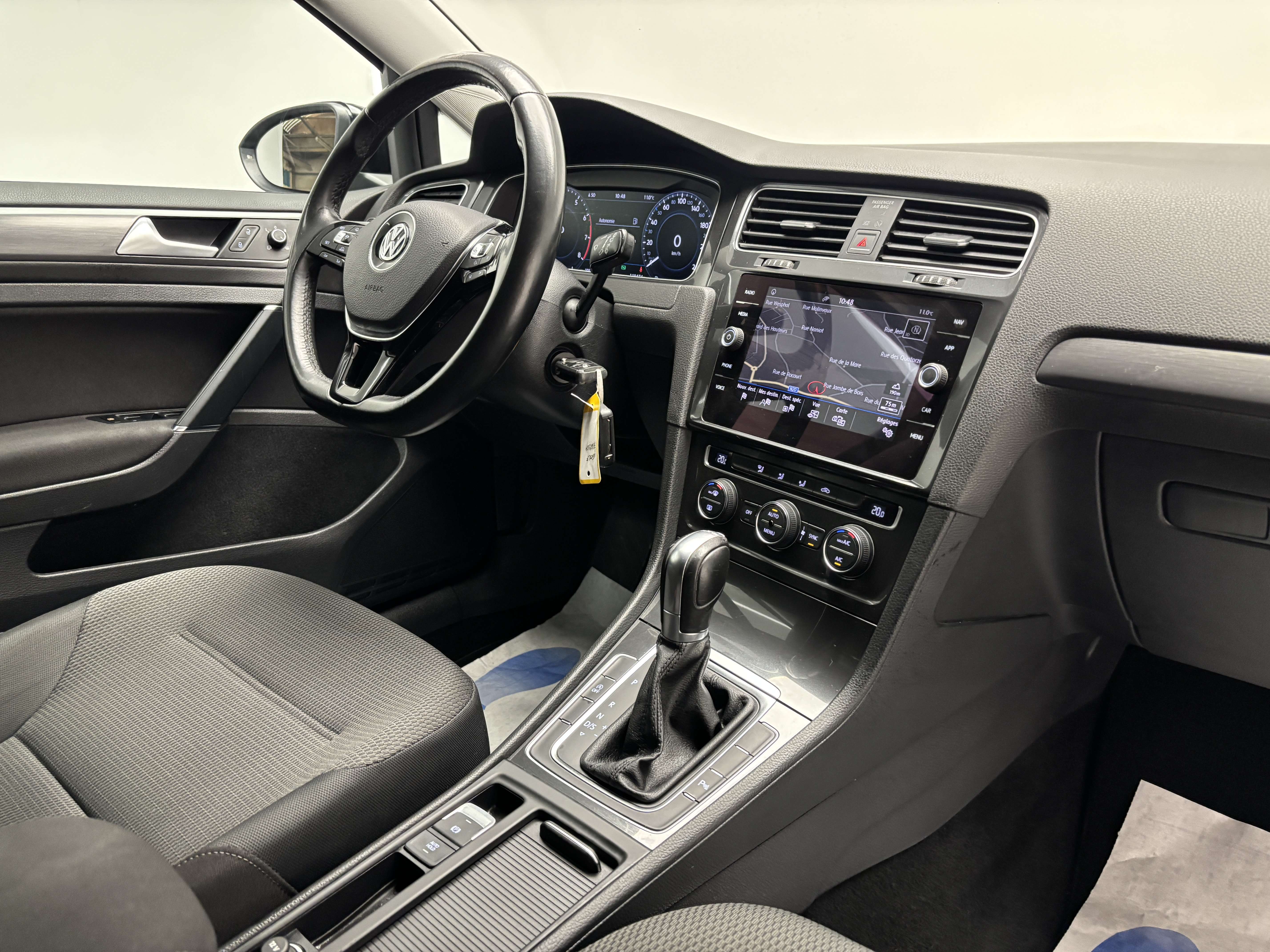 Volkswagen Golf 1.0 TSI DSG *CARPLAY*CAMERA*FRONT ASSIST*GARANTIE*