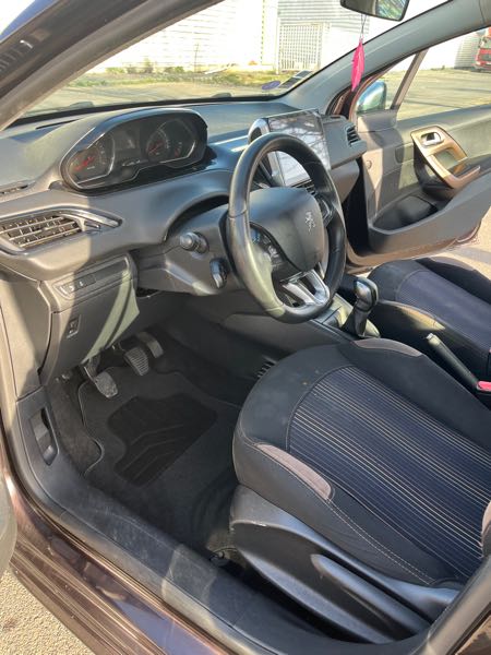 Peugeot 208 1.2 VTI 82 URBAN SOUL 5P