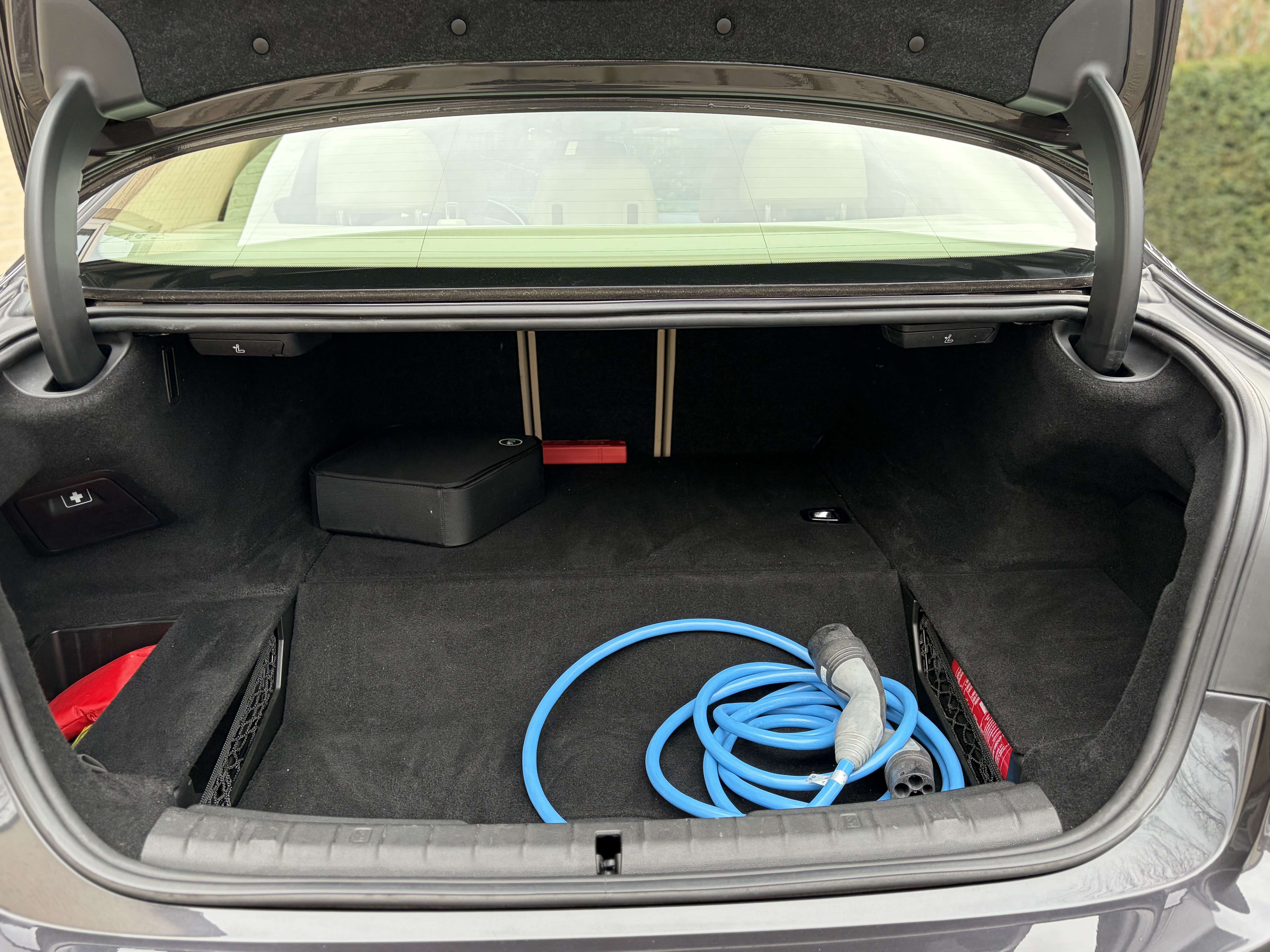BMW 530 eA PHEV Performance Business  ### 63000 km ###