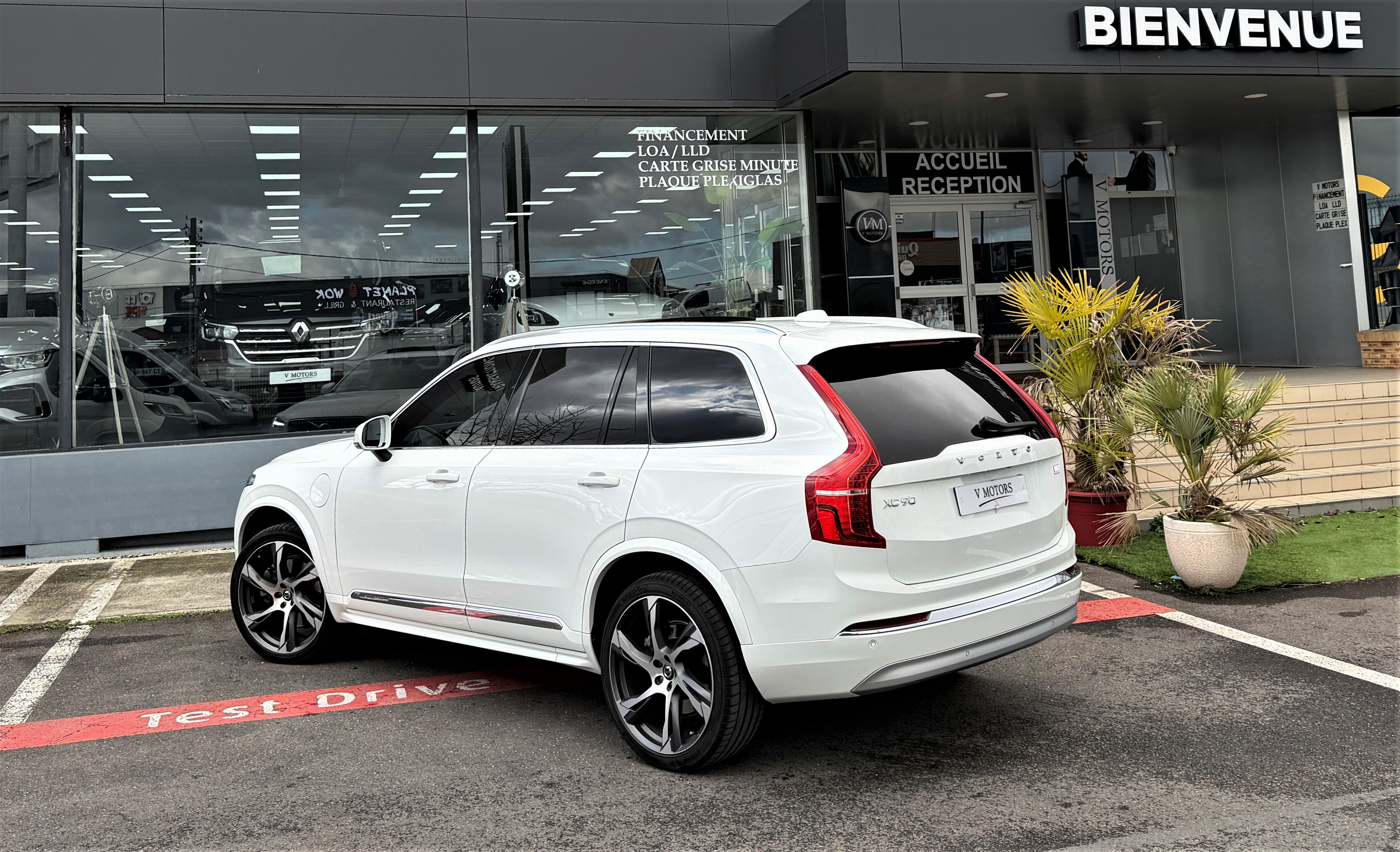 Volvo Xc90 T8 Inscription Design'AWD 392 Performance Full Pano 1er Main