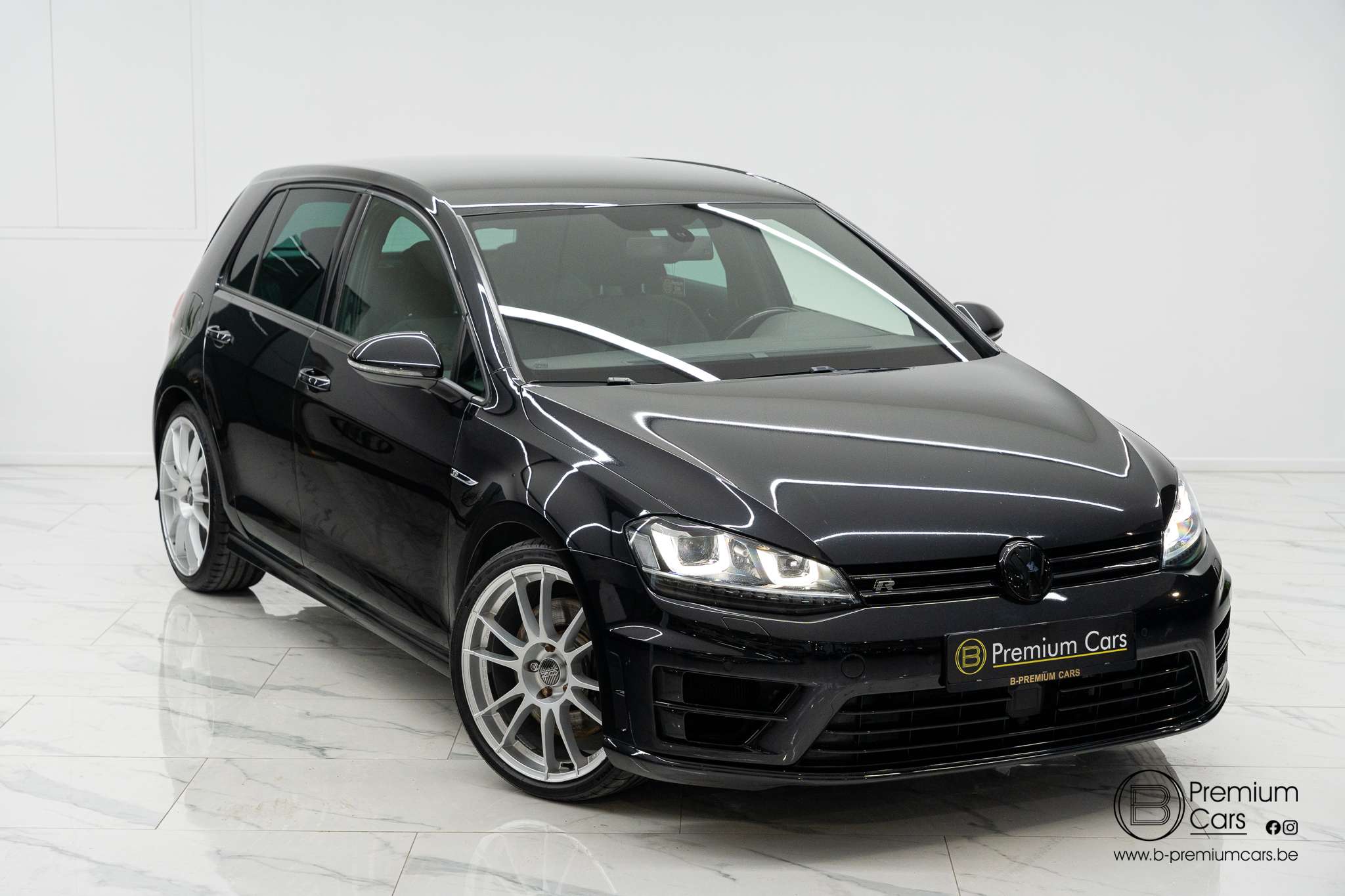 Volkswagen Golf R 2.0 DSG! 4 Motion! ACC! 19” OZ wheels! Garantie!