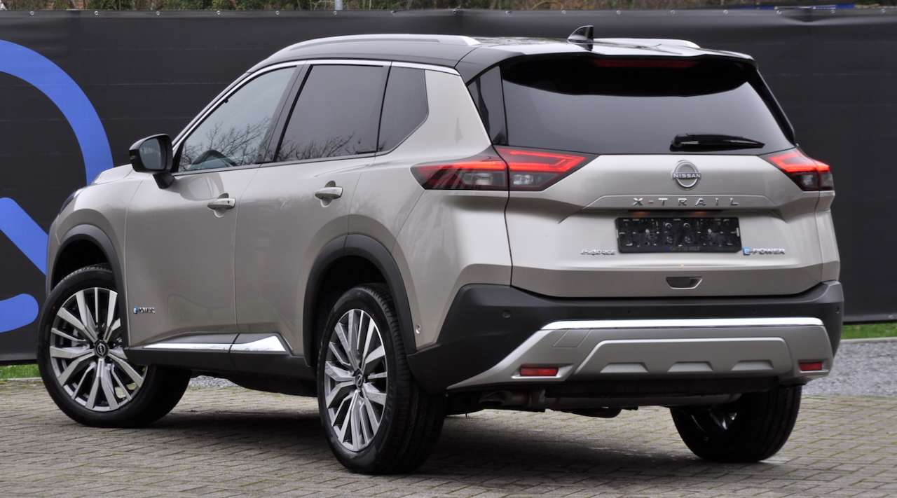 Nissan X-Trail TEKNA+ PANO BOSE 20" HEADUP 360° CAM CARPLAY