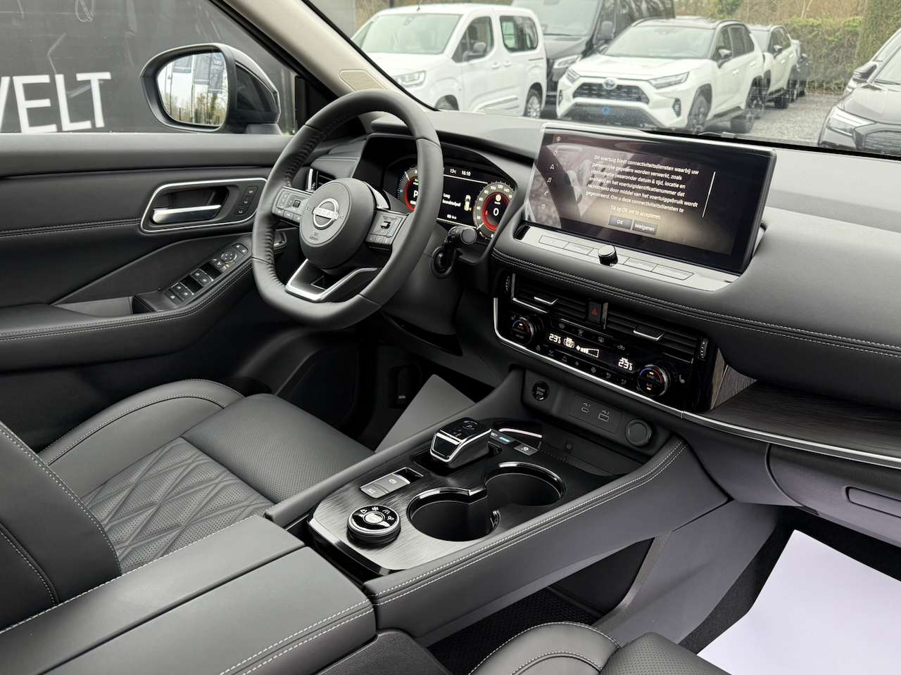 Nissan X-Trail TEKNA+ PANO BOSE 20" HEADUP 360° CAM CARPLAY