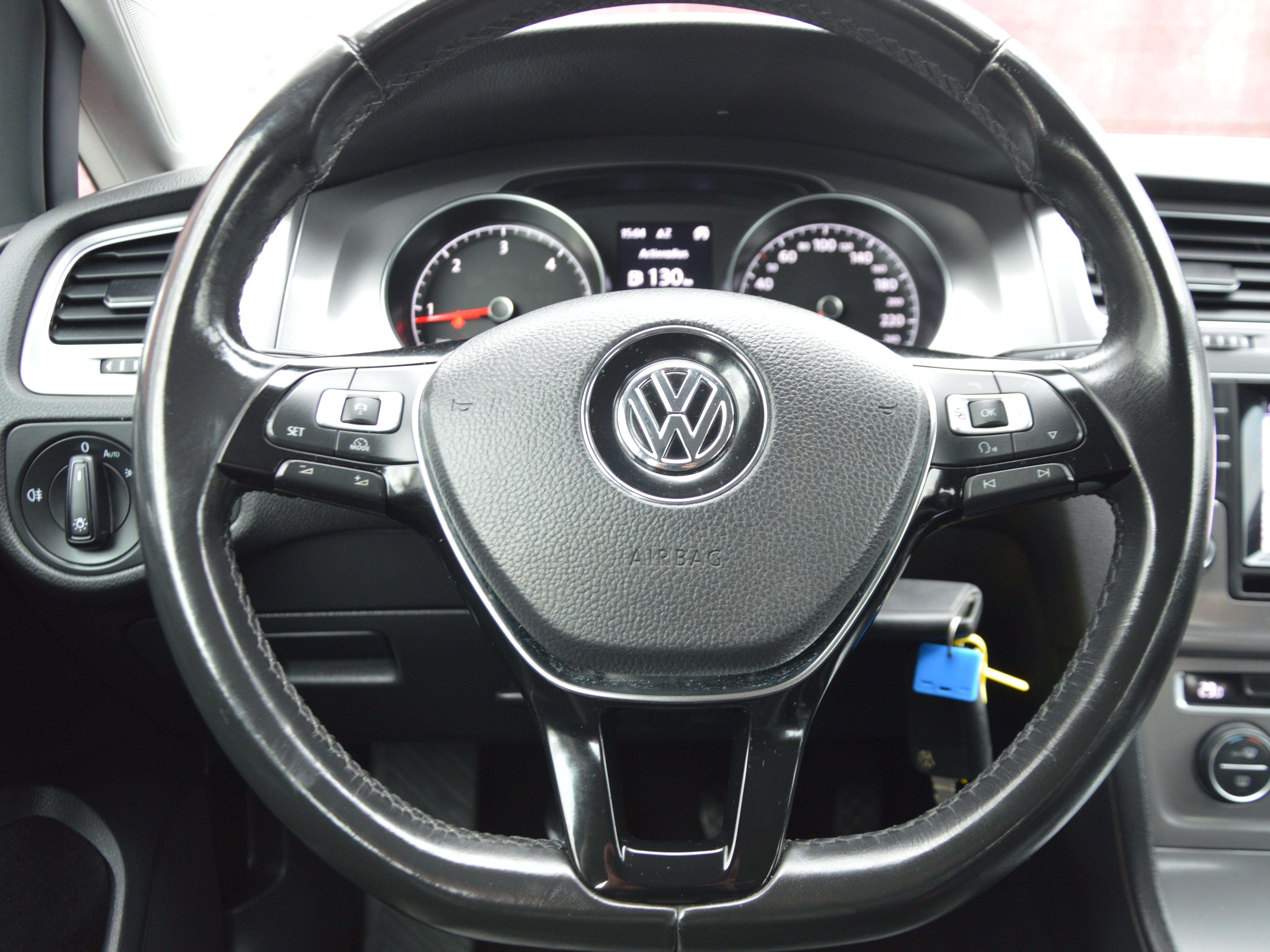 Volkswagen Golf 1.6CRTDi Highline NAV SENS AV/AR CLIM 118.676KM