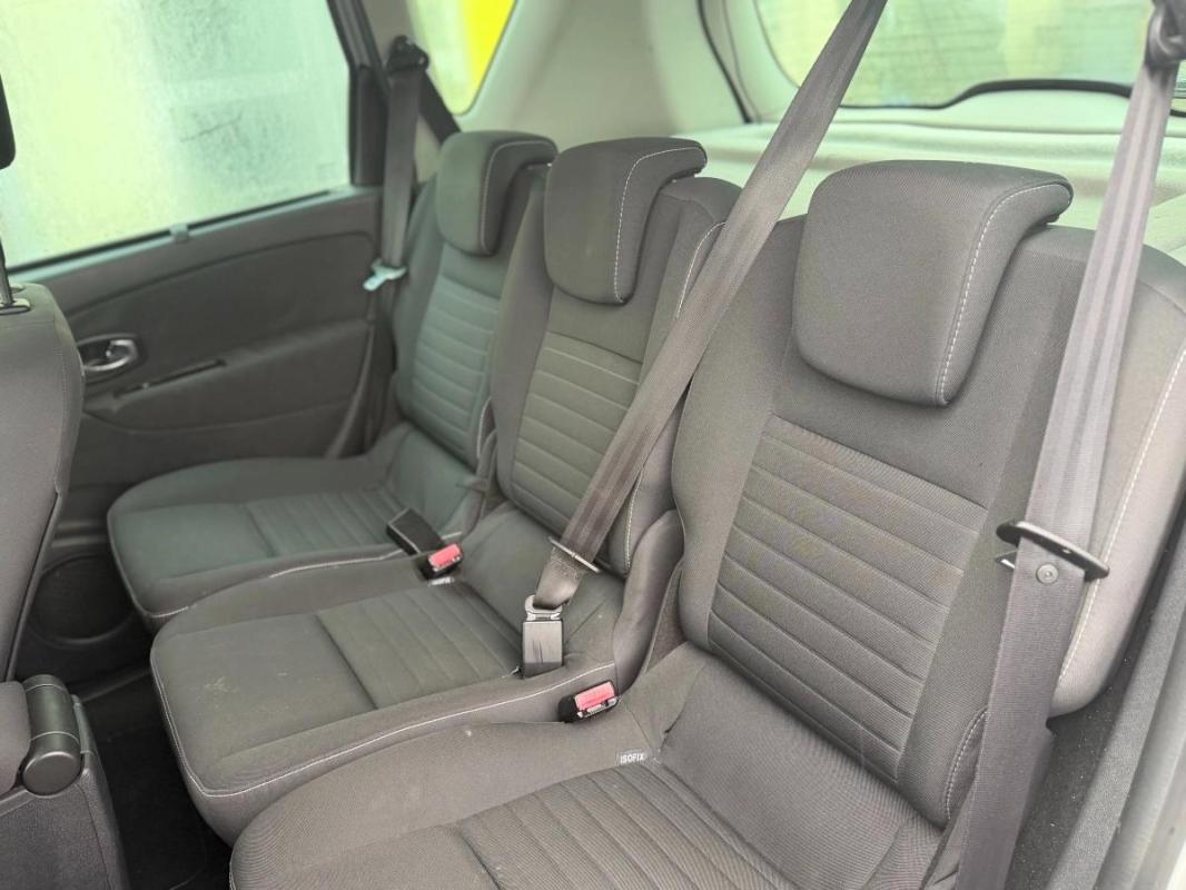 Renault Scenic 1.2 TCE 115 ENERGY LIMITED 1ERE MAIN-SIEGES CHAUFFANTS-BLUETHOOTH-JANTES ALU