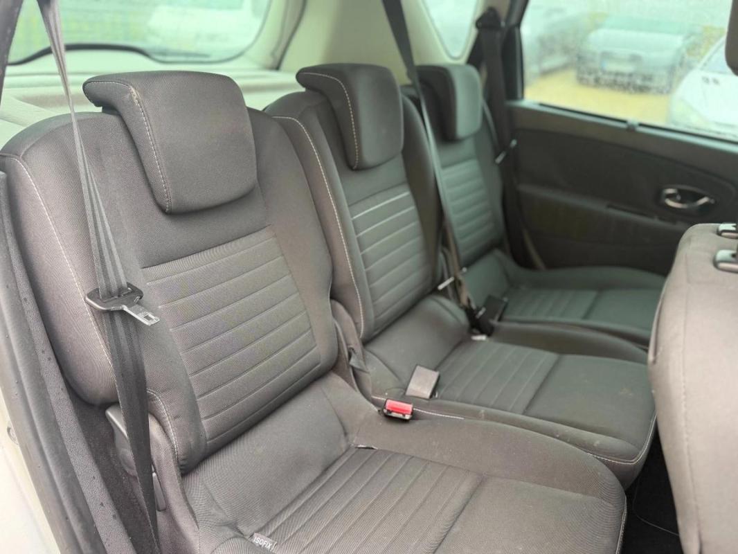 Renault Scenic 1.2 TCE 115 ENERGY LIMITED 1ERE MAIN-SIEGES CHAUFFANTS-BLUETHOOTH-JANTES ALU