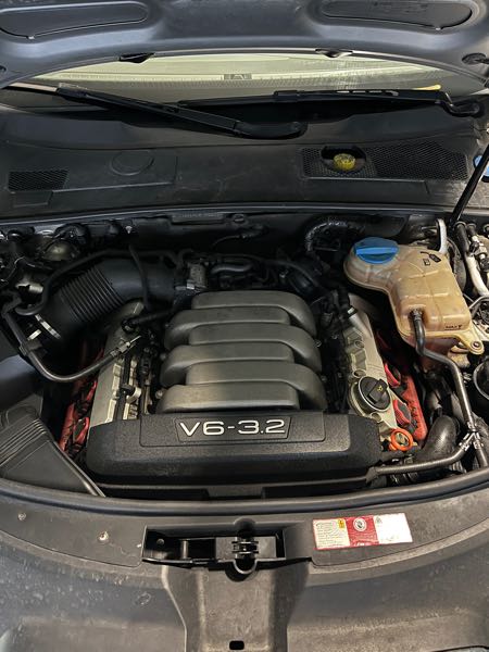 Audi A6 III 3.2 FSI AMBIENTE MULTITRONIC