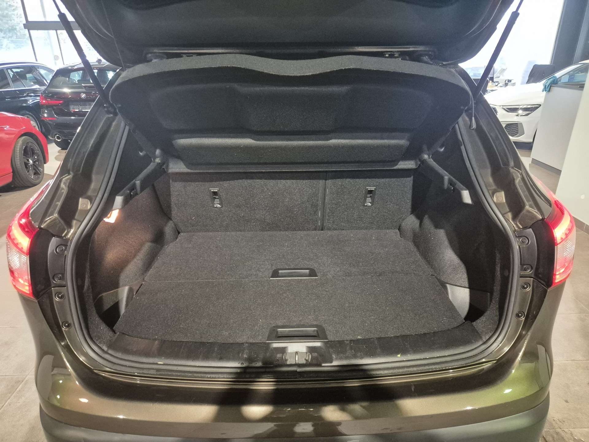 Nissan Qashqai Qashqai 1.2 DIG-T 2WD Connect Edition