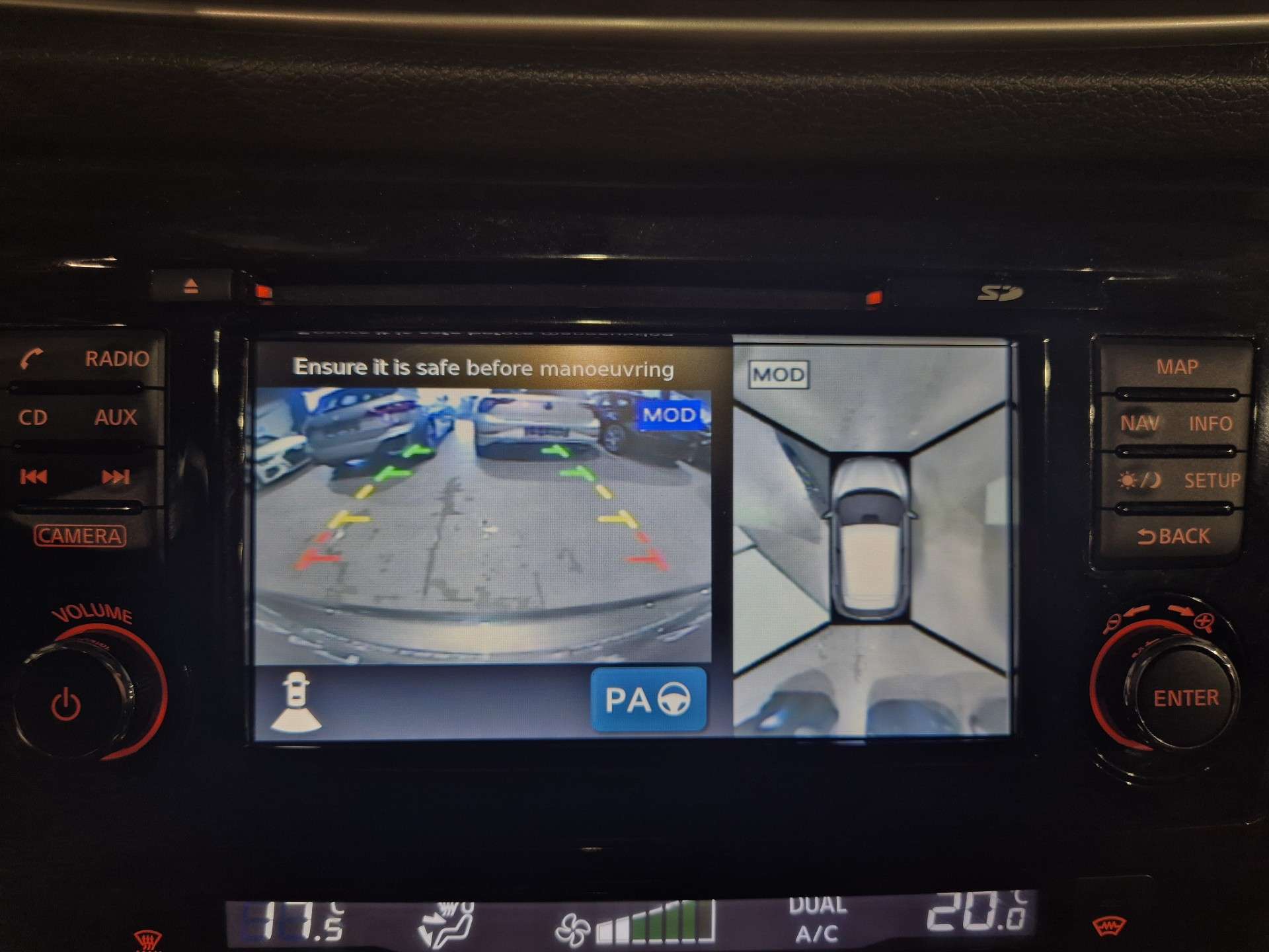 Nissan Qashqai Qashqai 1.2 DIG-T 2WD Connect Edition