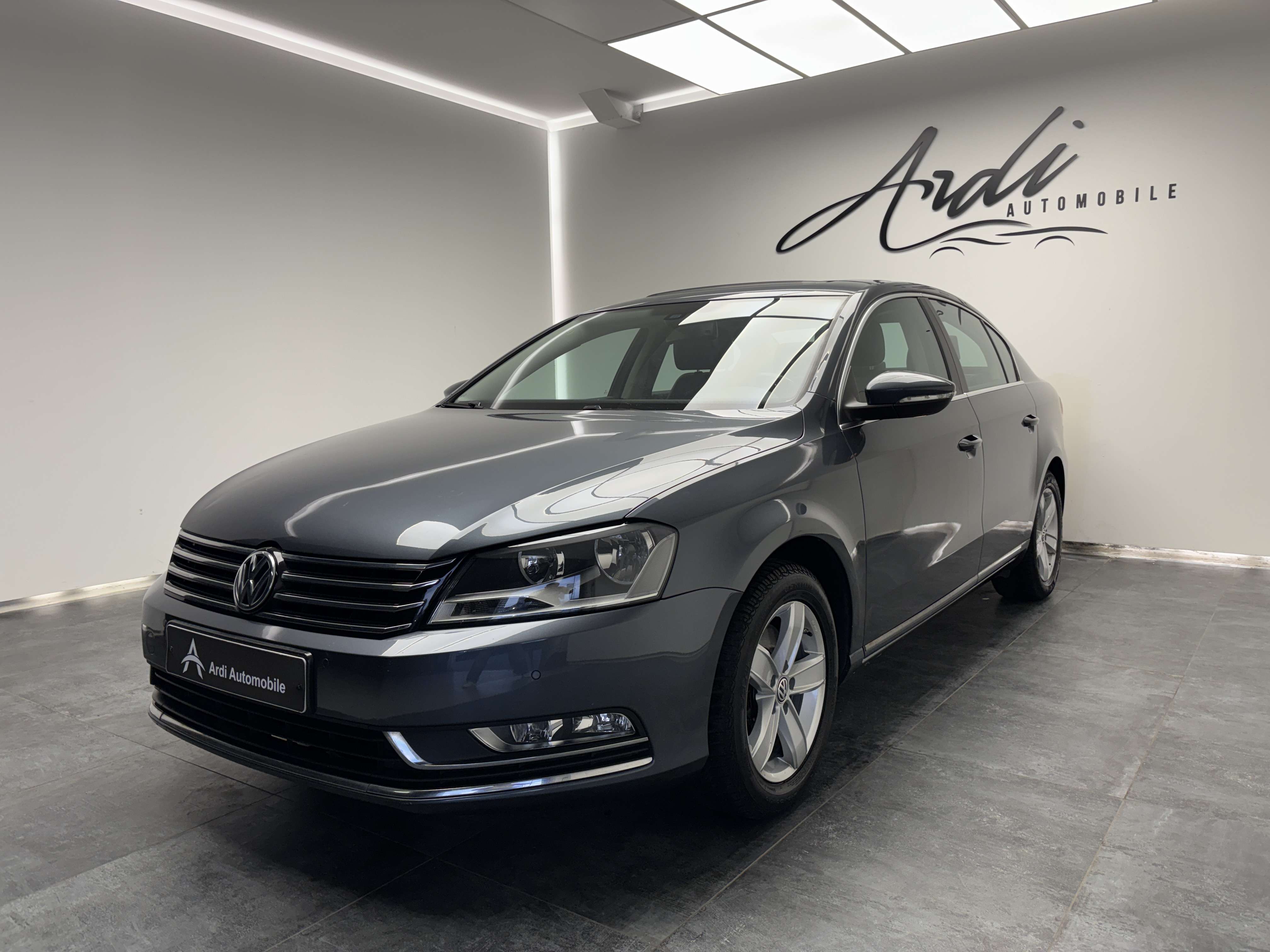 Volkswagen Passat 1.6 TDi BlueMotion *TOIT OUV*1ER PROPRIO*GARANTIE*