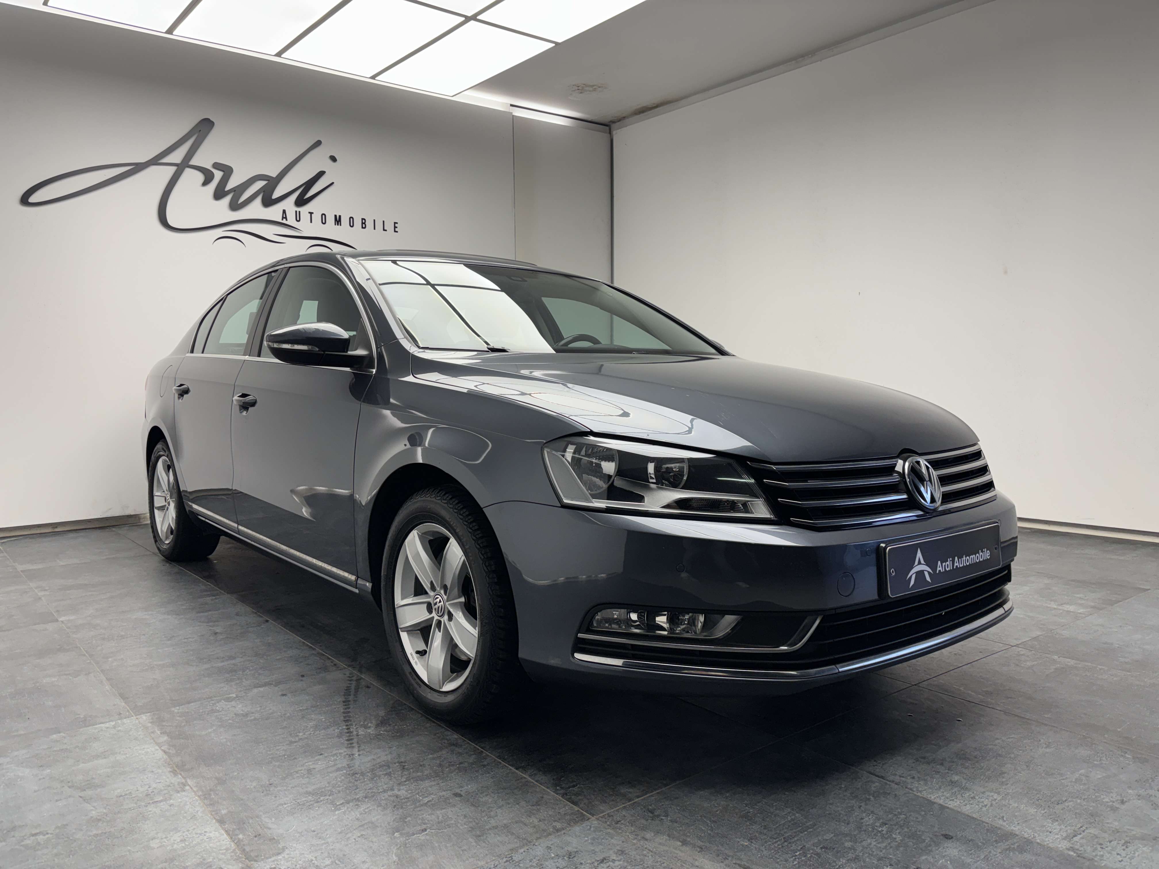 Volkswagen Passat 1.6 TDi BlueMotion *TOIT OUV*1ER PROPRIO*GARANTIE*