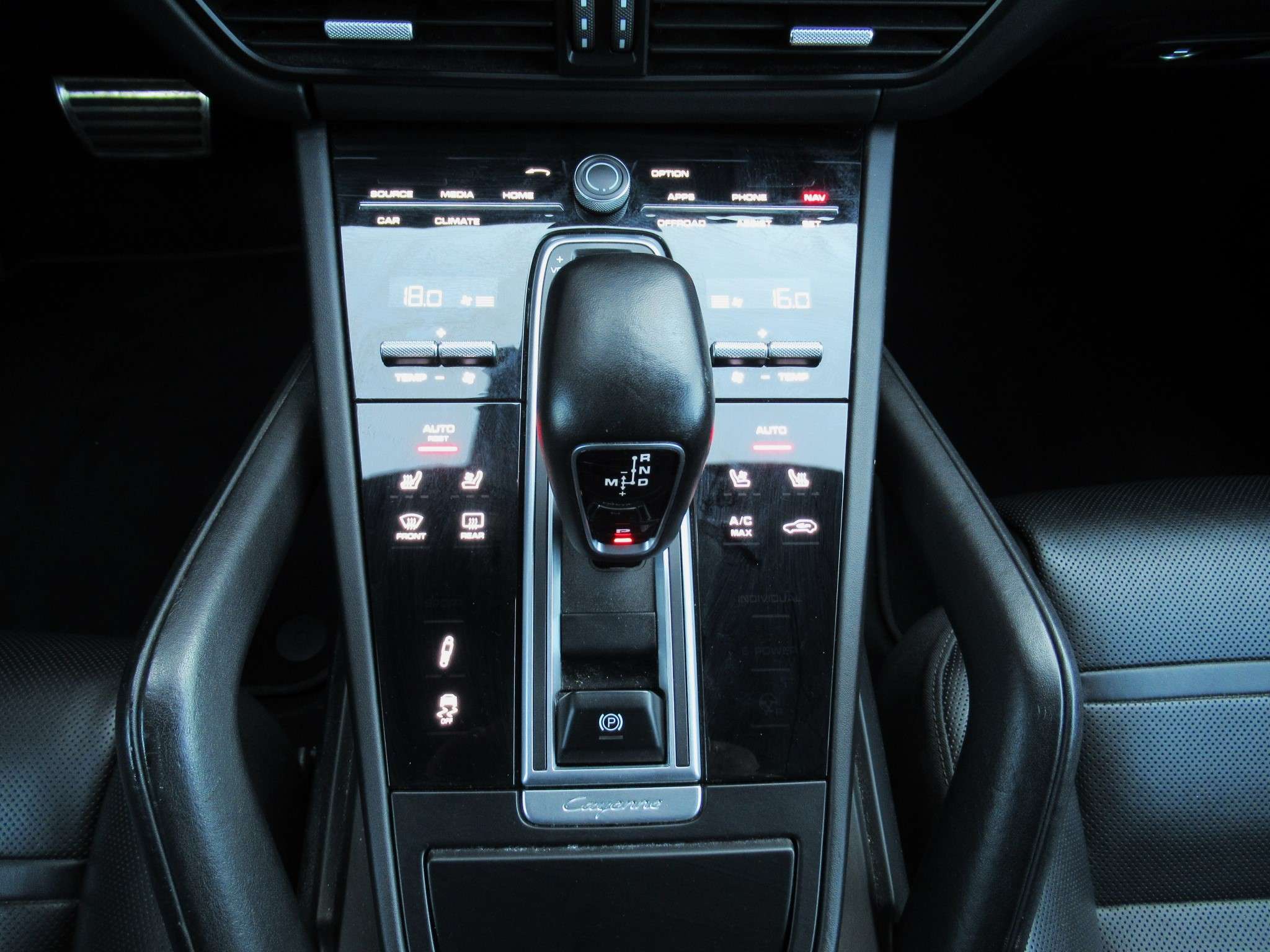 Porsche Cayenne 2.9Bi-Turbo V6 S Tiptronic/Leder/Pano/SportChrono+