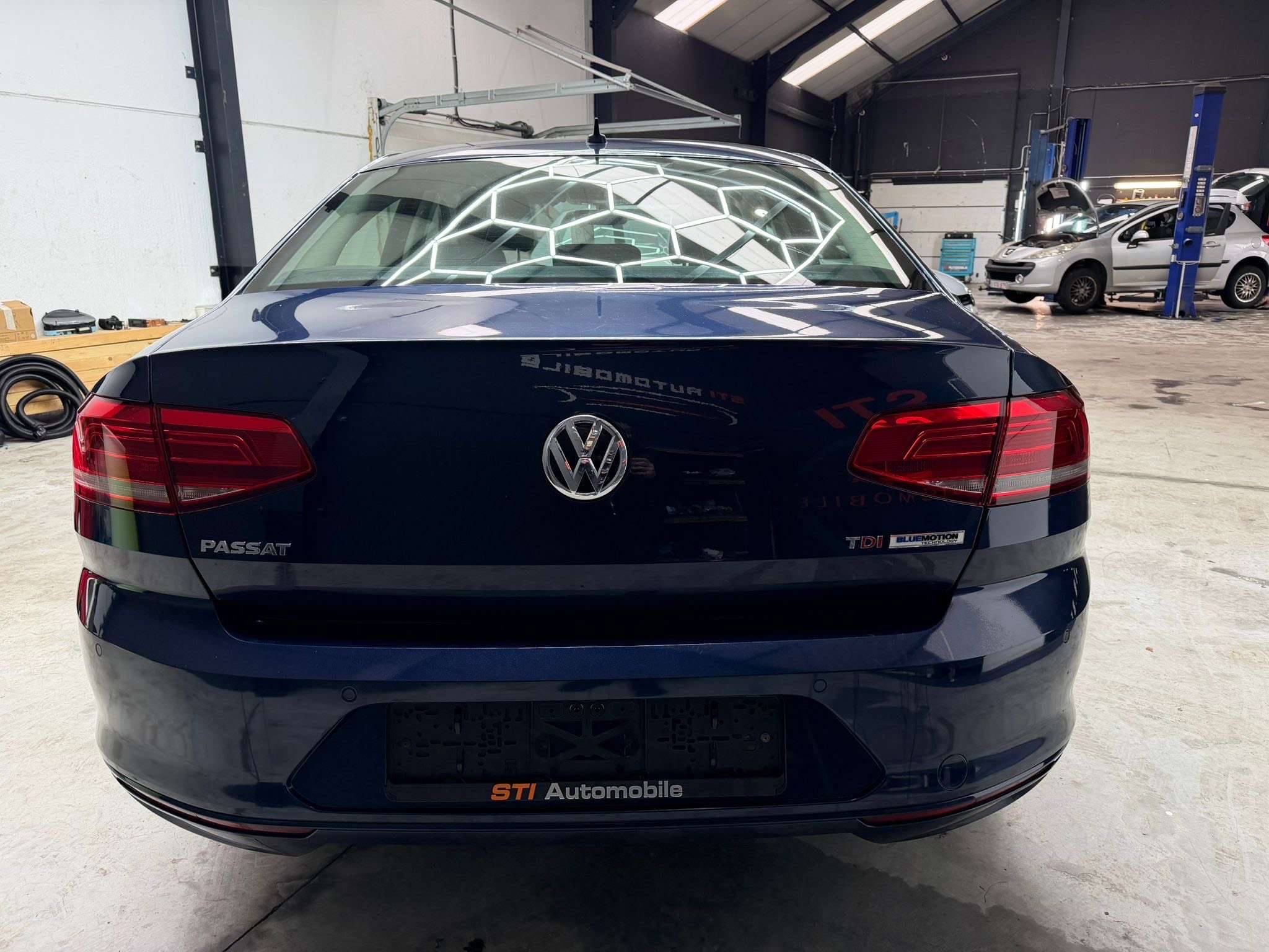 Volkswagen Passat Passat 1.6 CR TDi Comfortline