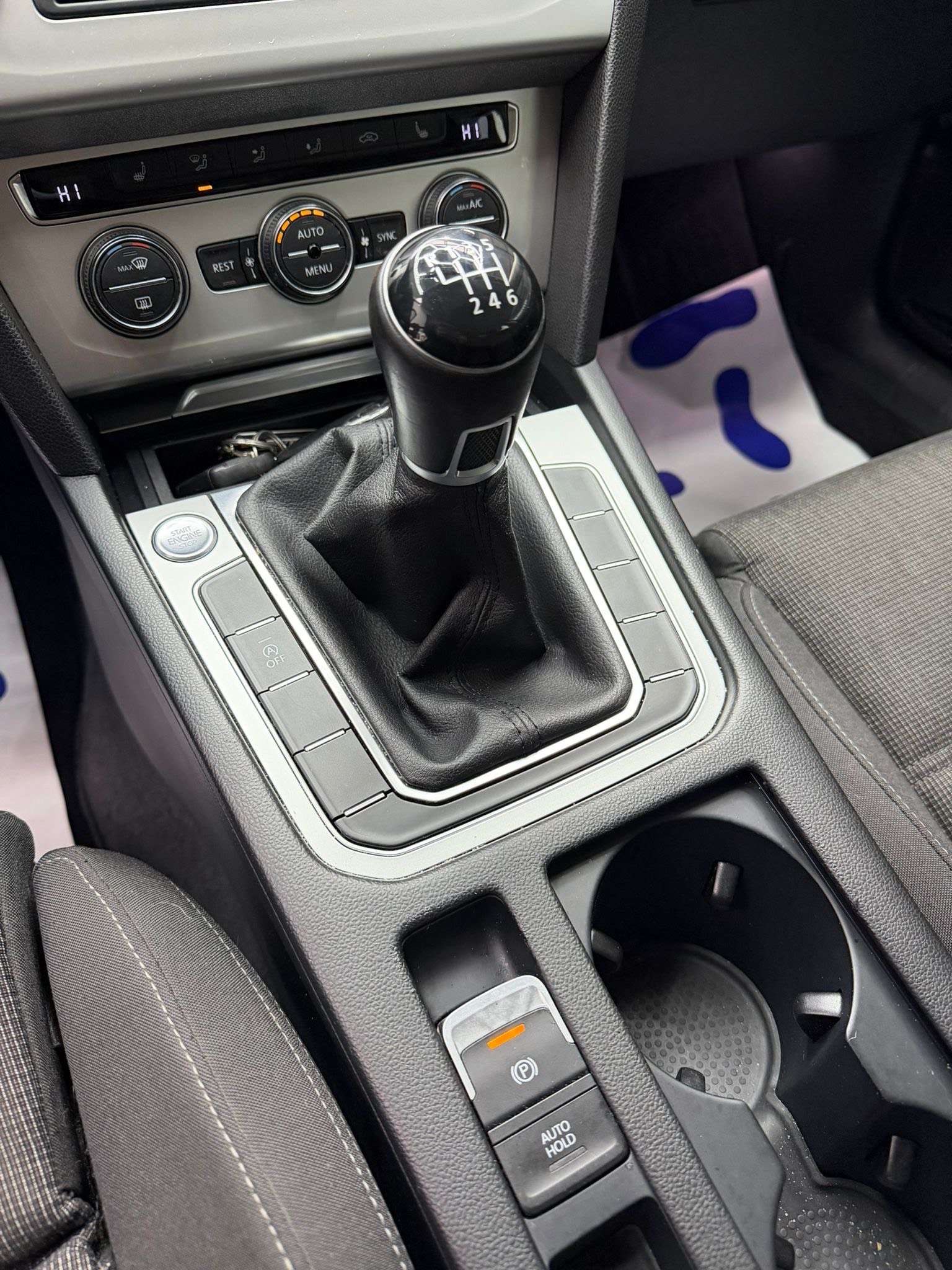 Volkswagen Passat Passat 1.6 CR TDi Comfortline