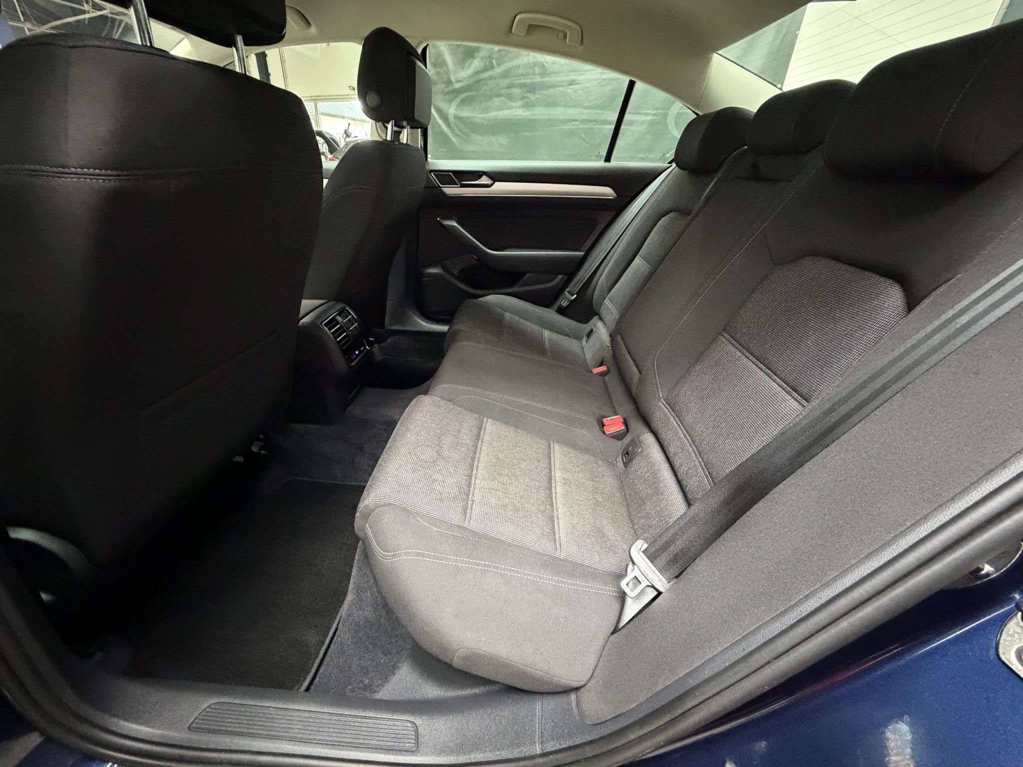 Volkswagen Passat Passat 1.6 CR TDi Comfortline