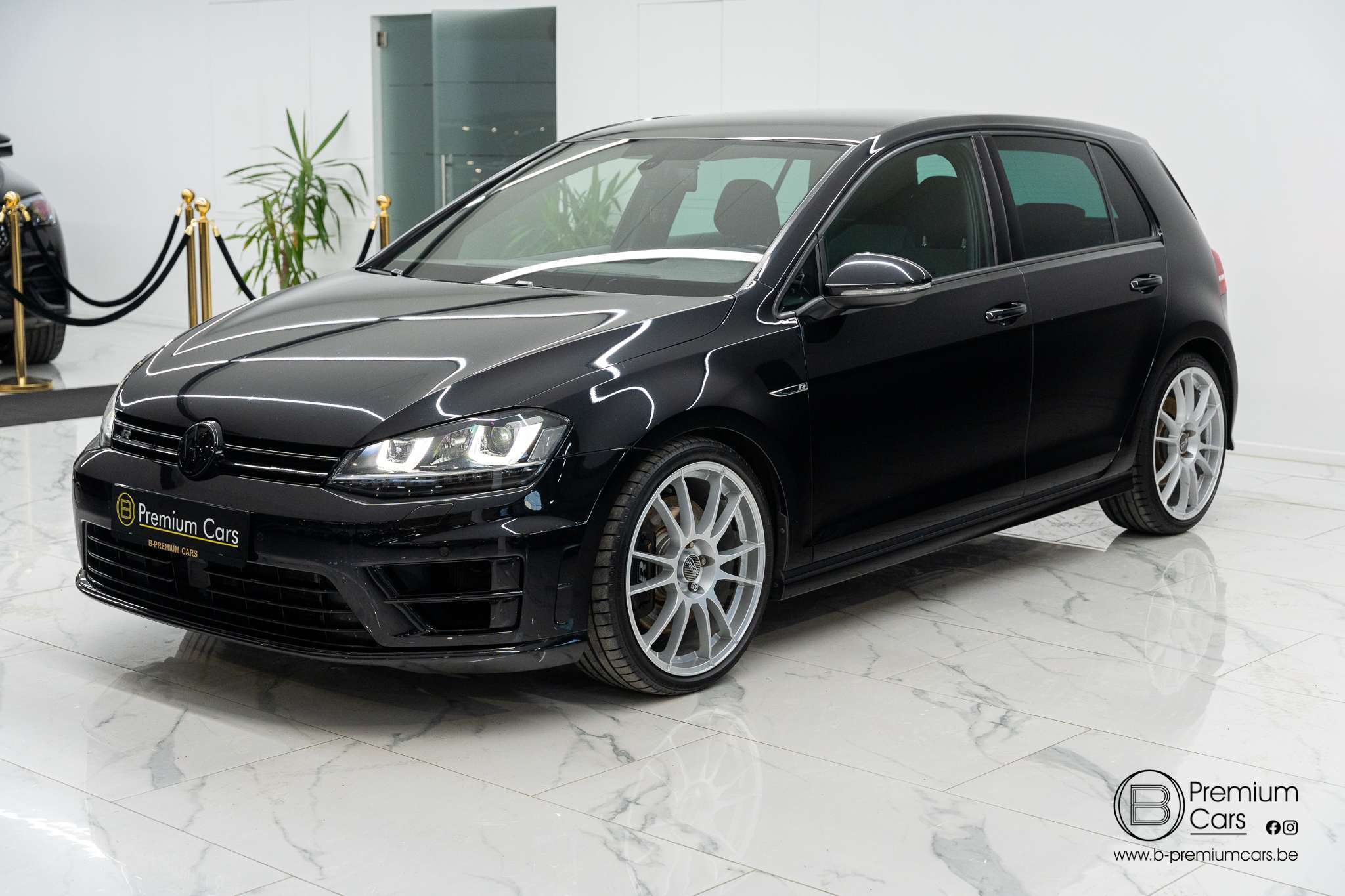 Volkswagen Golf R 2.0 DSG! 4 Motion! ACC! 19” OZ wheels! Garantie!