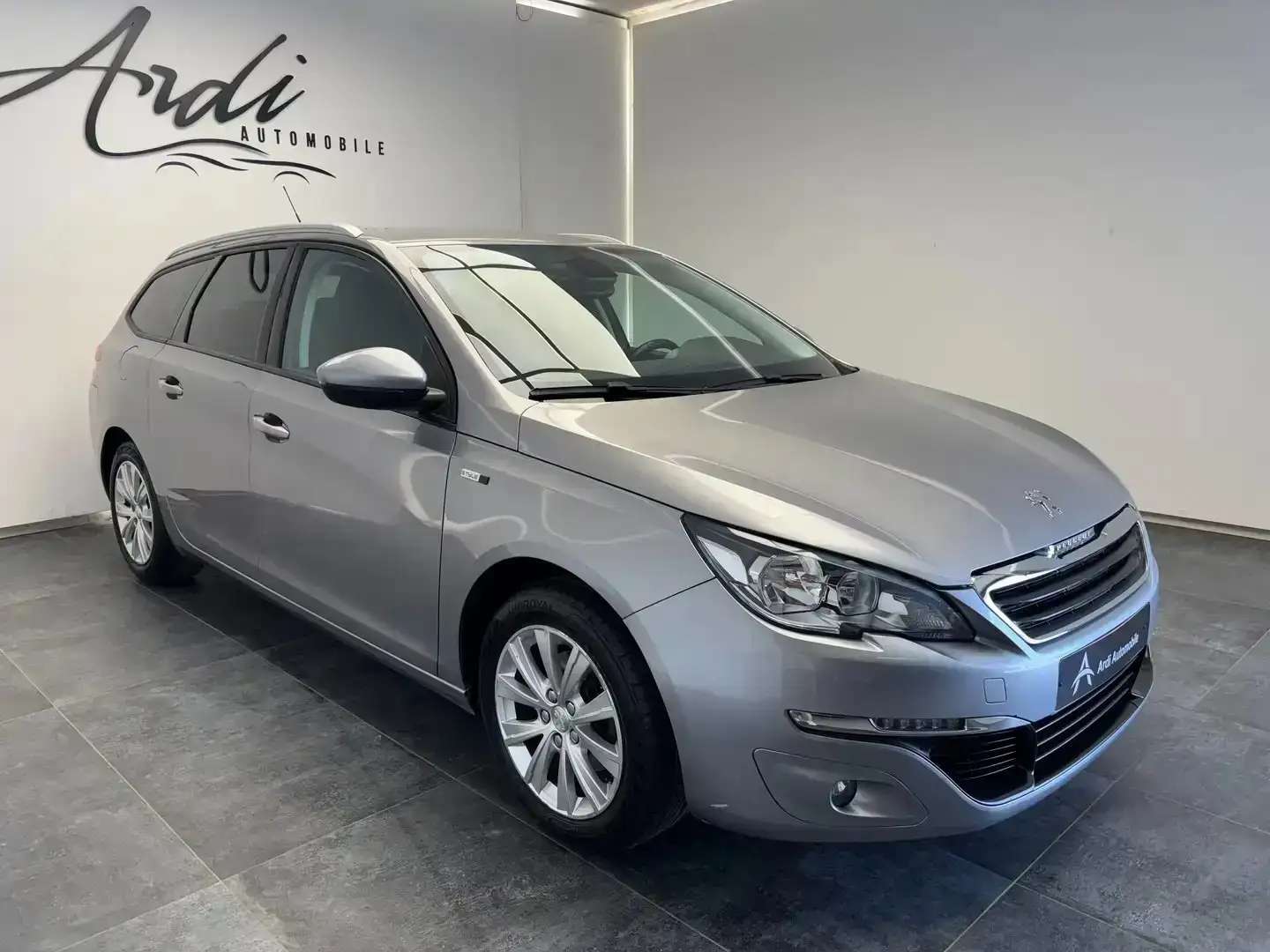 Peugeot 308 SW 1.6 BlueHDi Style *CAMERA*1ER PROPRIO*GARANTIE*