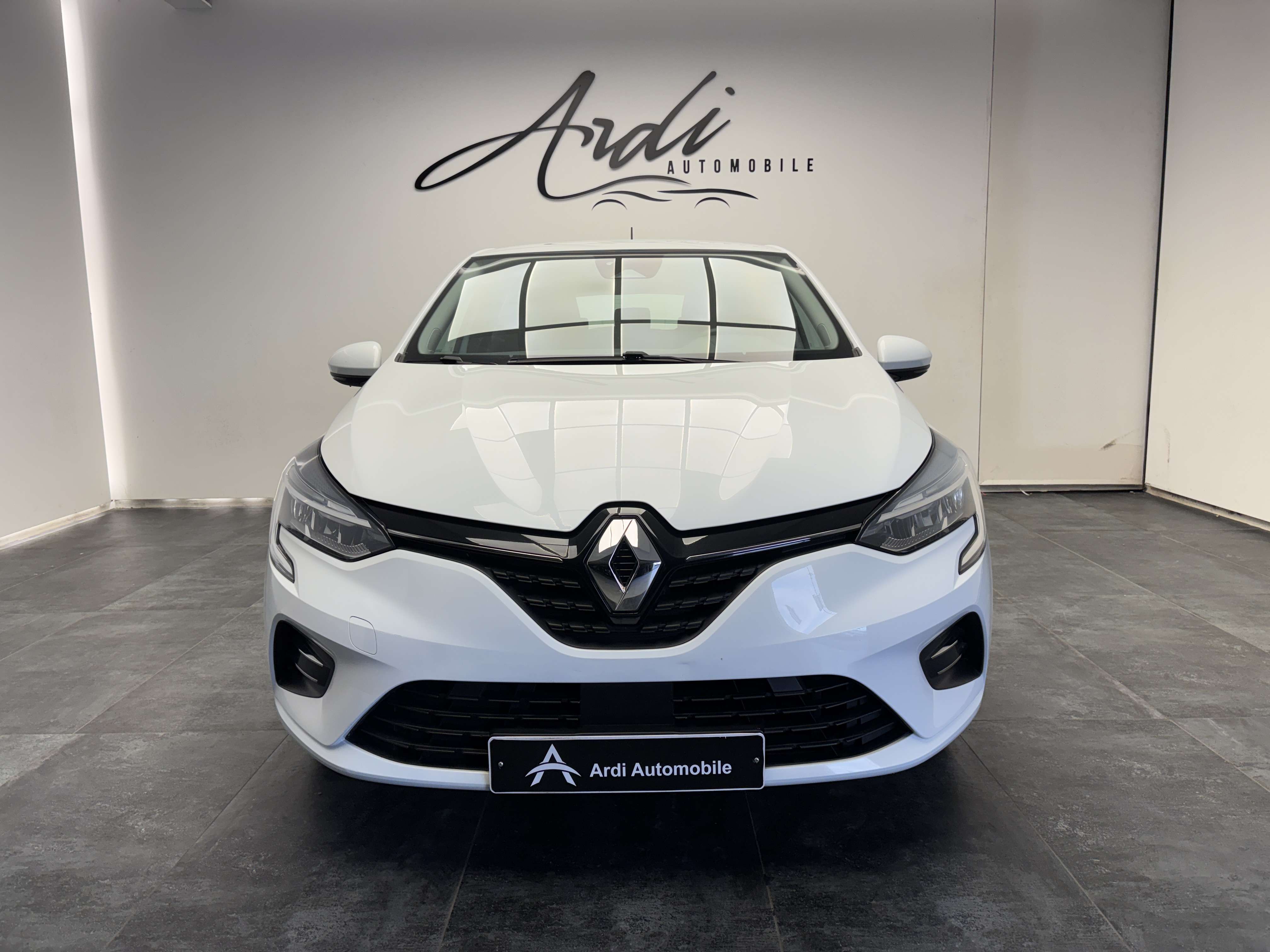 Renault Clio 1.0i *CARPLAY*FRONT ASSIST*1ER PROPRIO*GARANTIE*