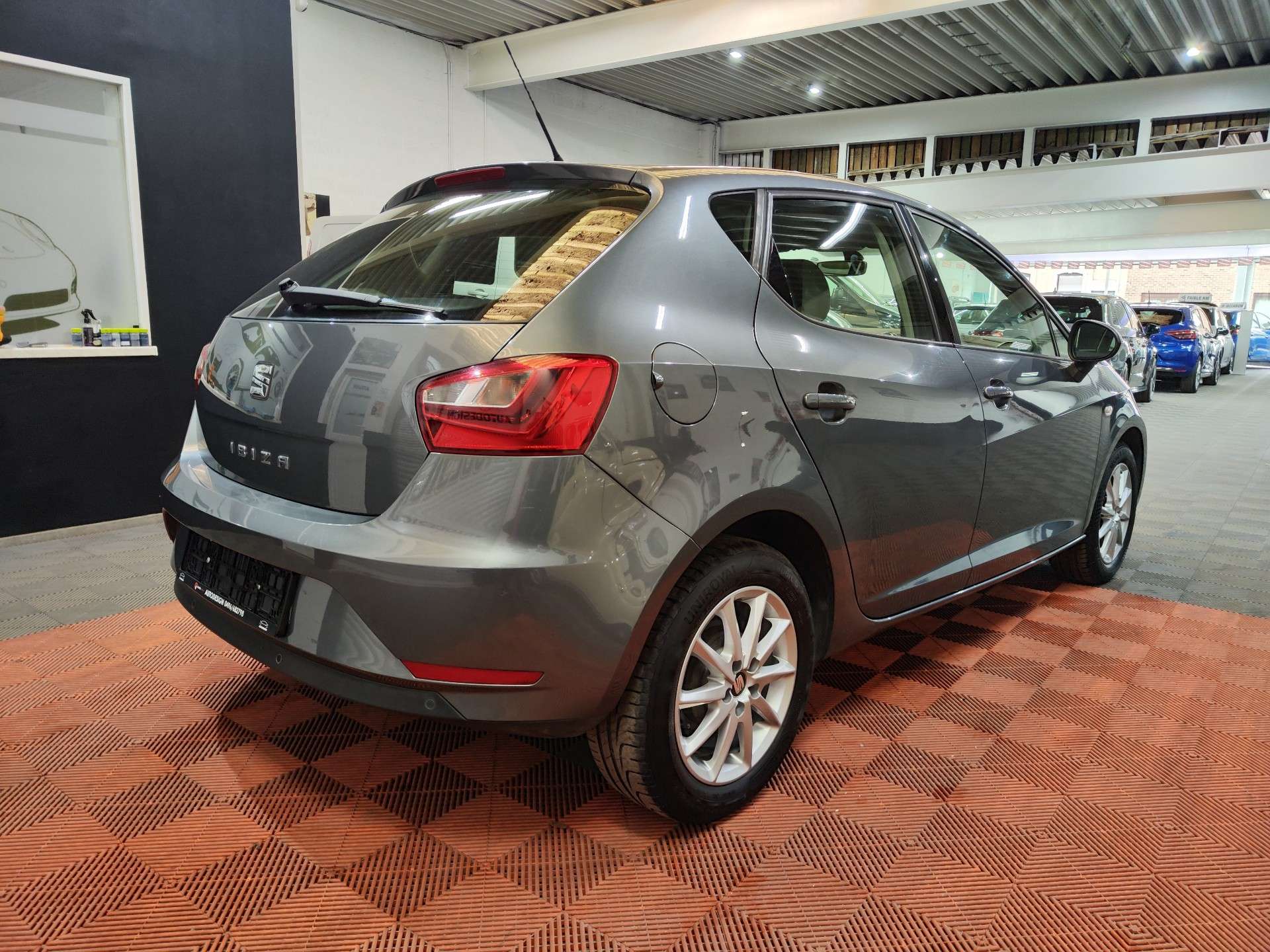 SEAT Ibiza Ibiza 1.0i Reference
