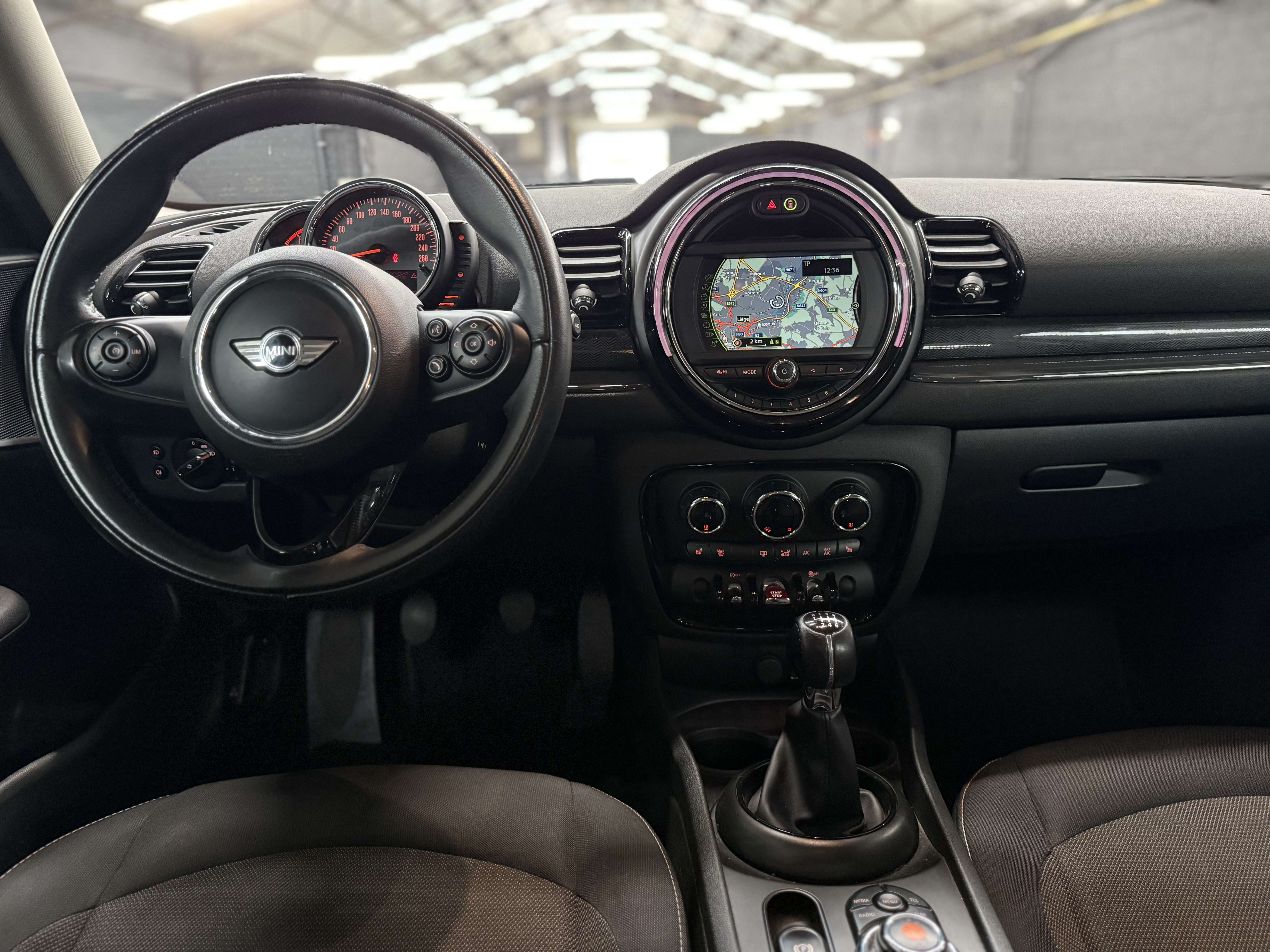 MINI Cooper D Clubman 2.0 D * CARNET COMPLET * GPS * RADAR AR * SIEGE CH